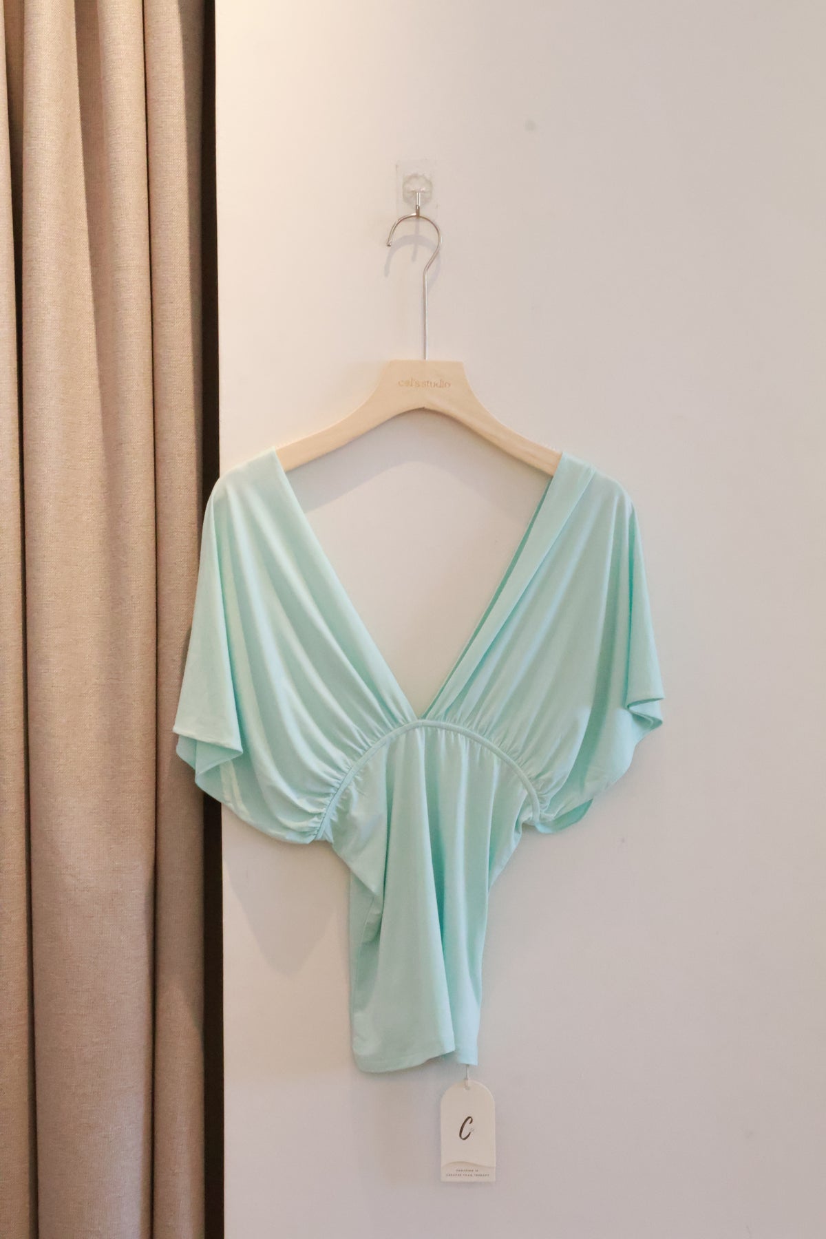 AUD V Short Sleeve Summer Butterfly Top