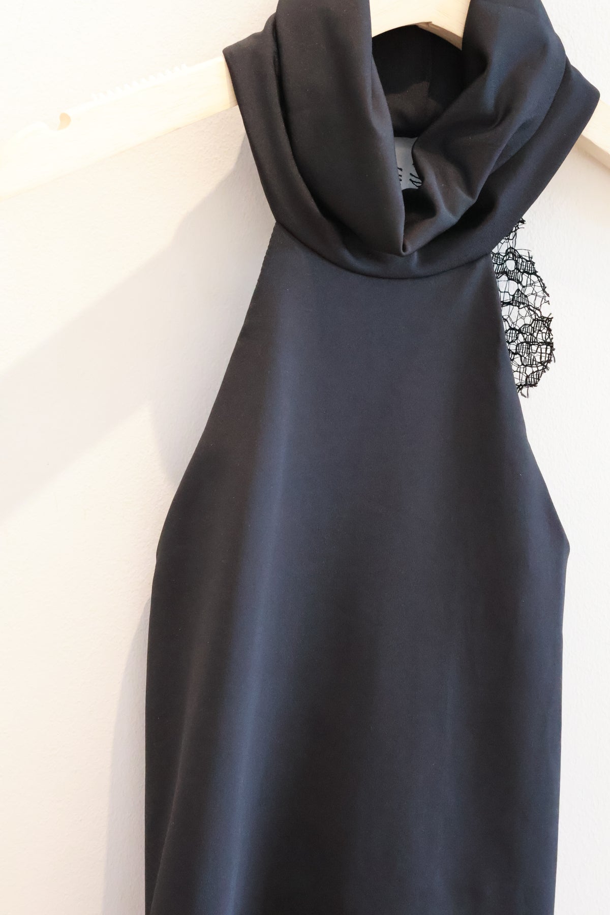 MONSERINE MUSE LACE TOP