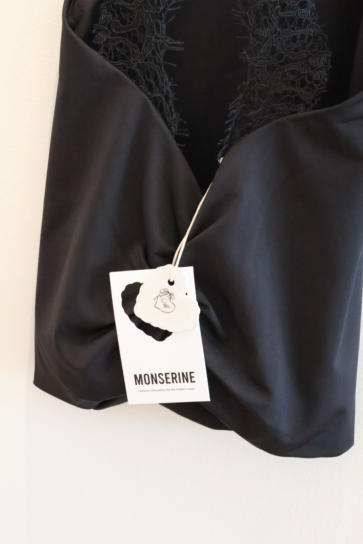 MONSERINE MUSE LACE TOP