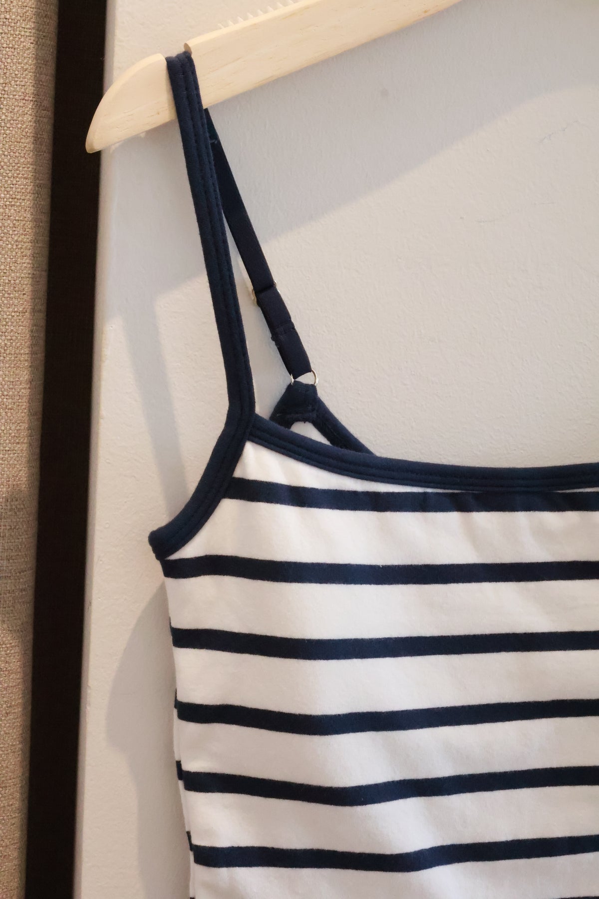 ABERCROMIE&FITCH Moose Logo Tank Top