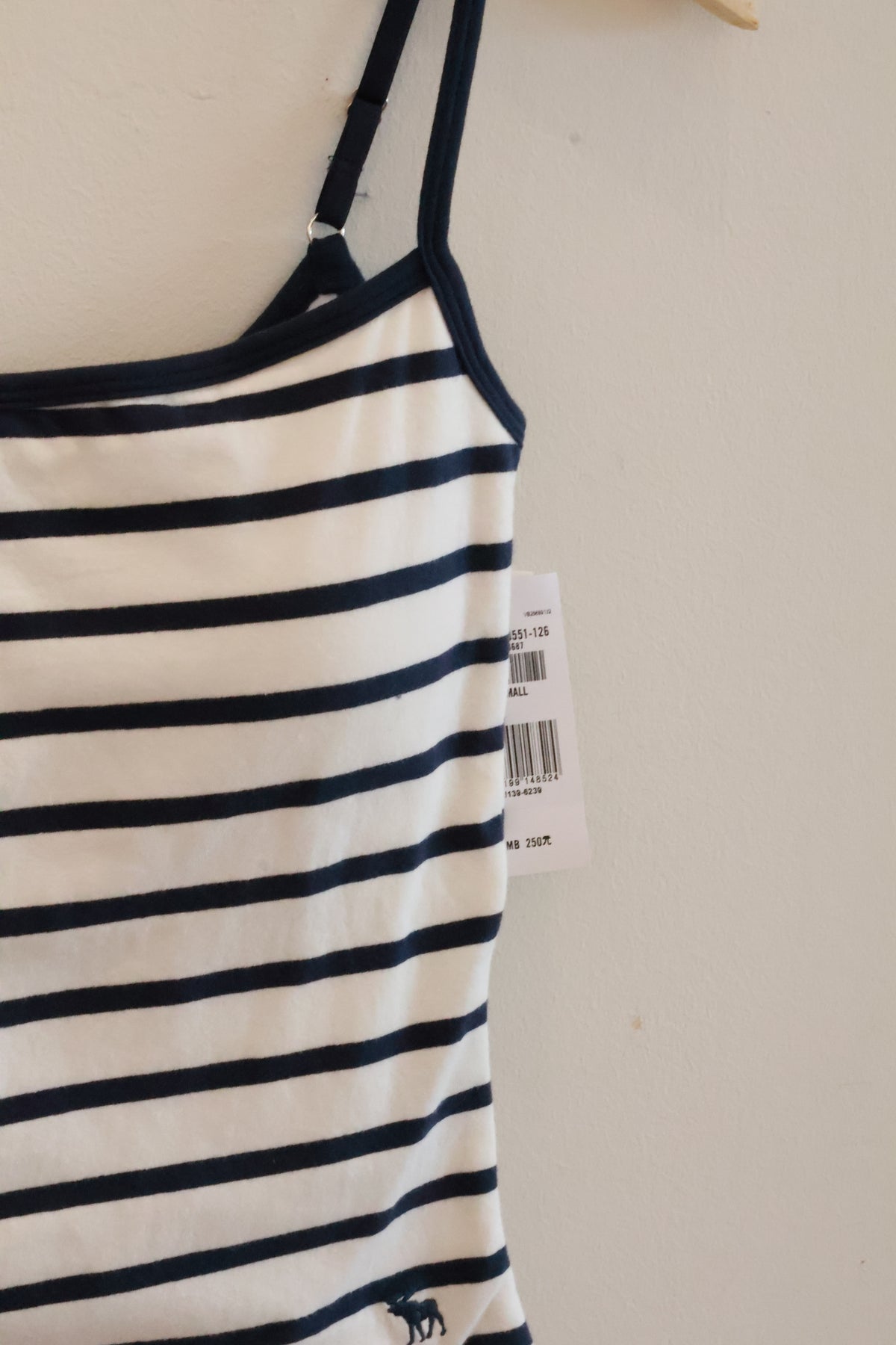 ABERCROMIE&FITCH Moose Logo Tank Top