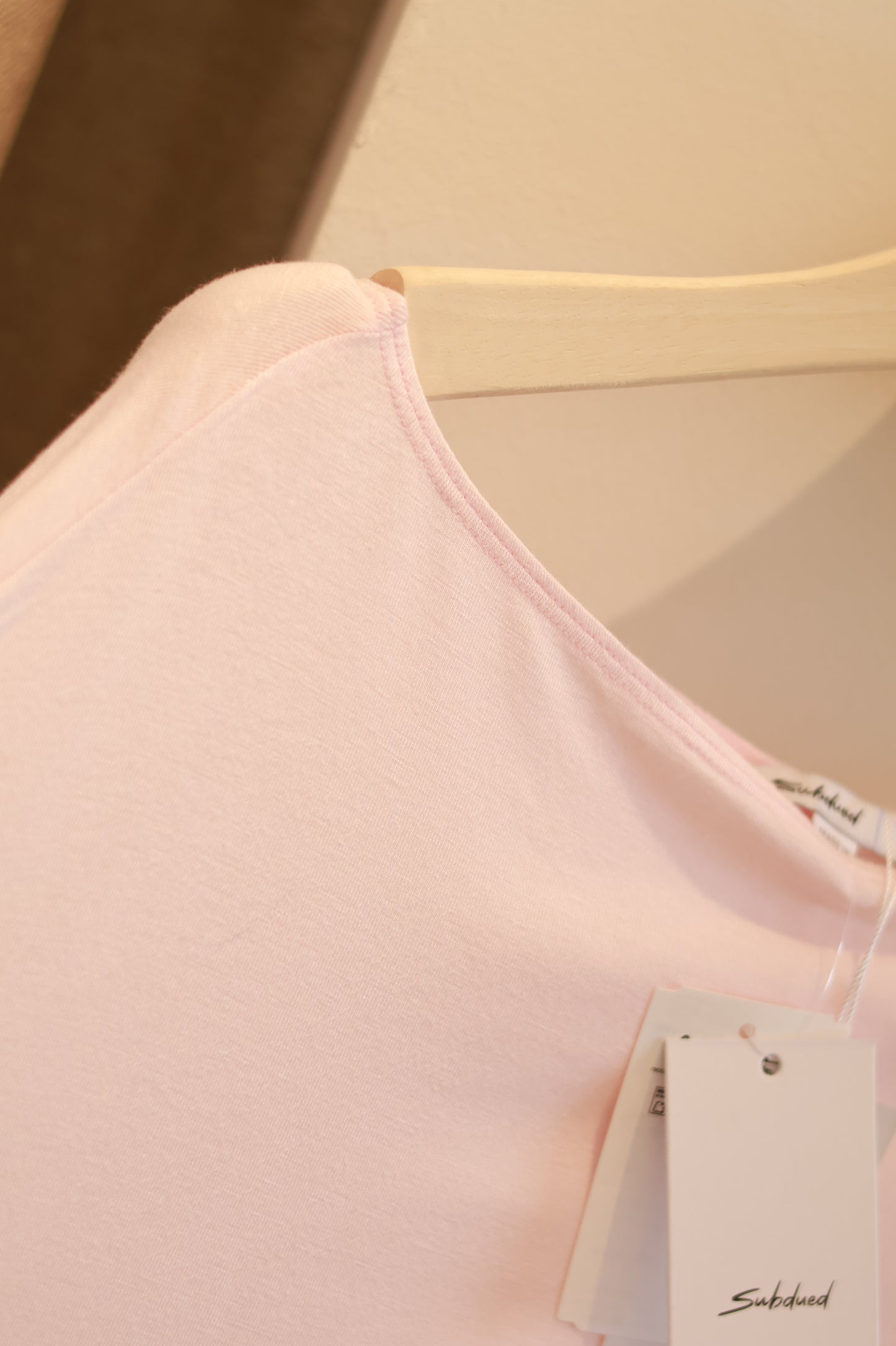 SUBDUED PINK SHEER HALF SHOULDER