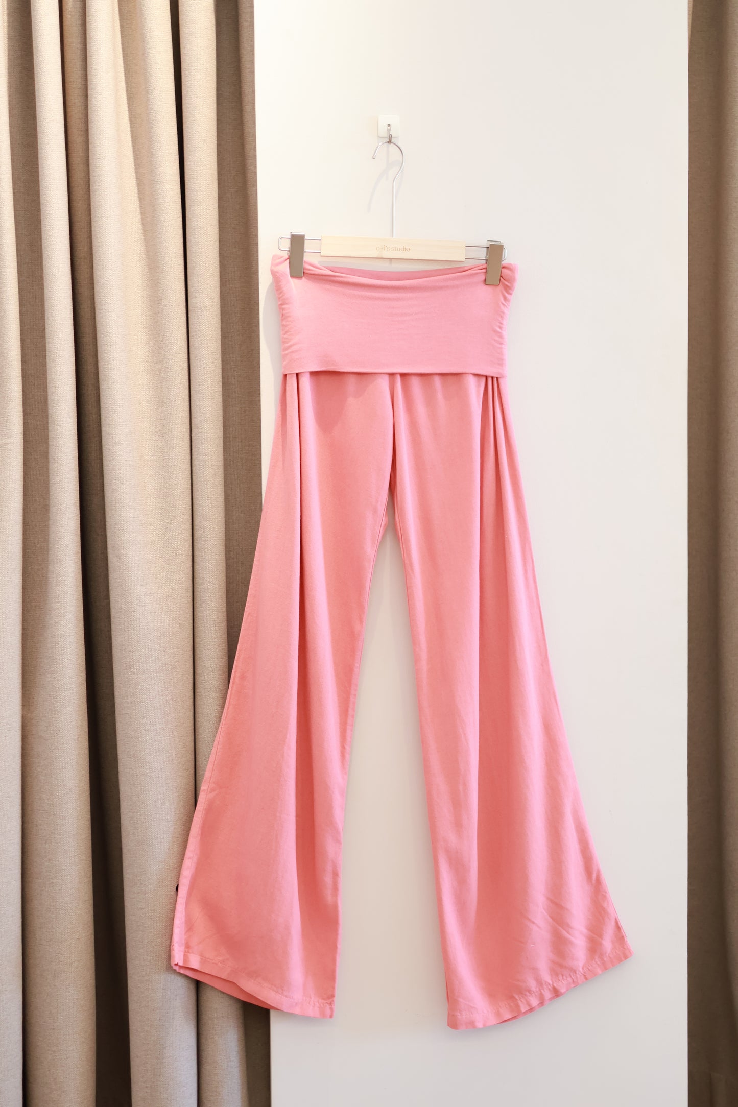 SUBDUED LINEN FOLD OVER PANTS (CORAL)
