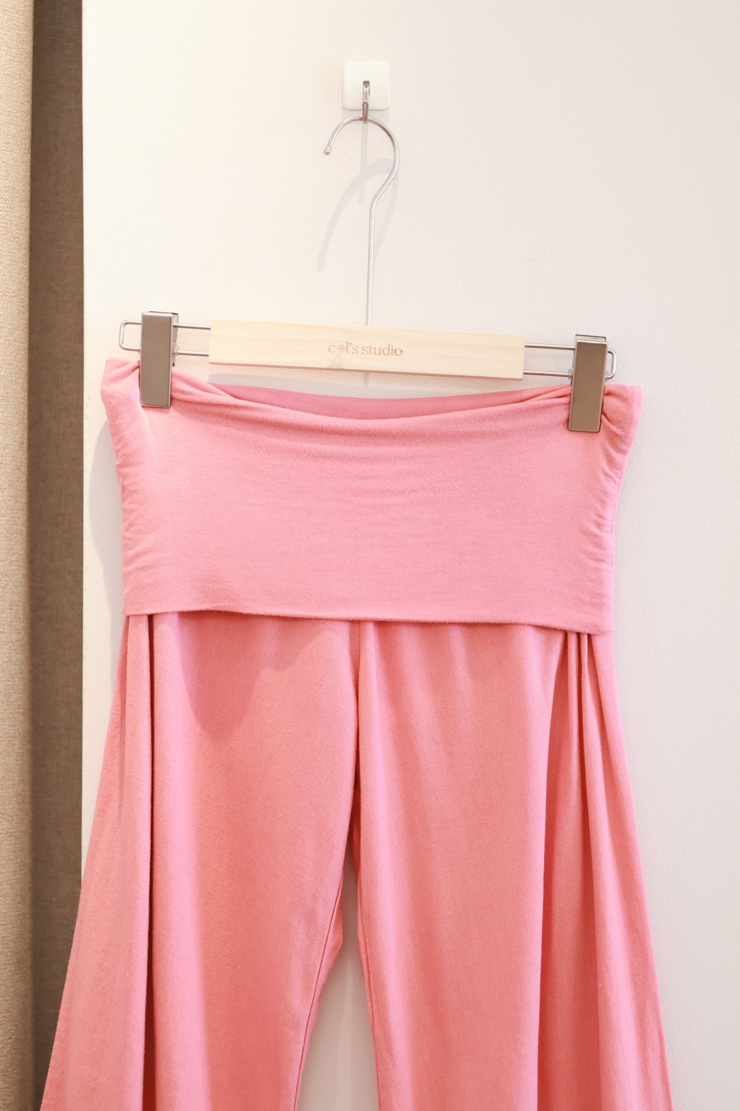 SUBDUED LINEN FOLD OVER PANTS (CORAL)