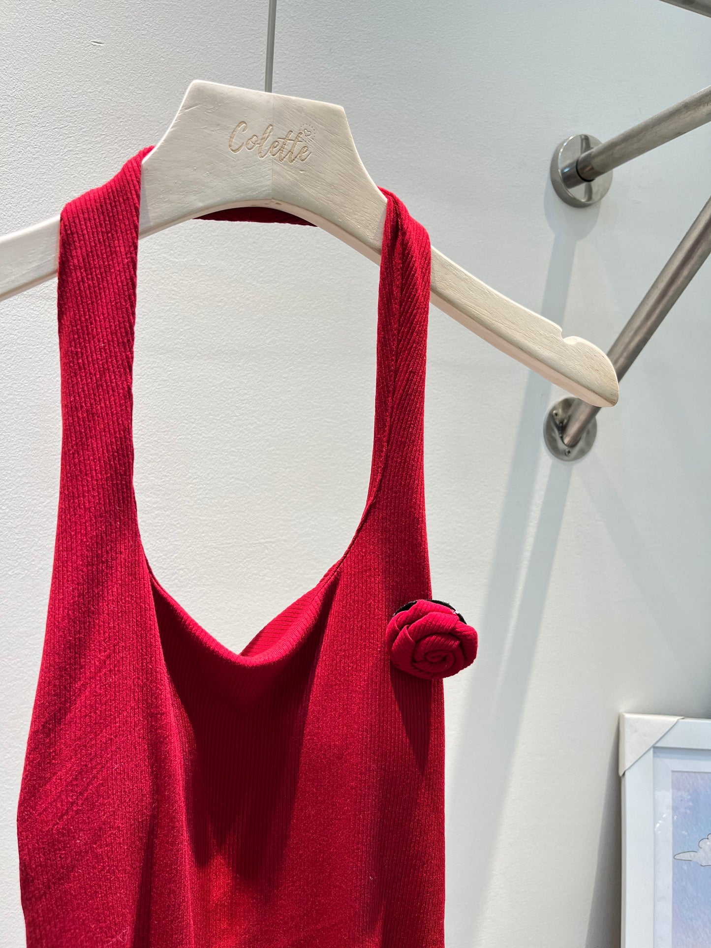 PADDED HALTER ROSE TOP