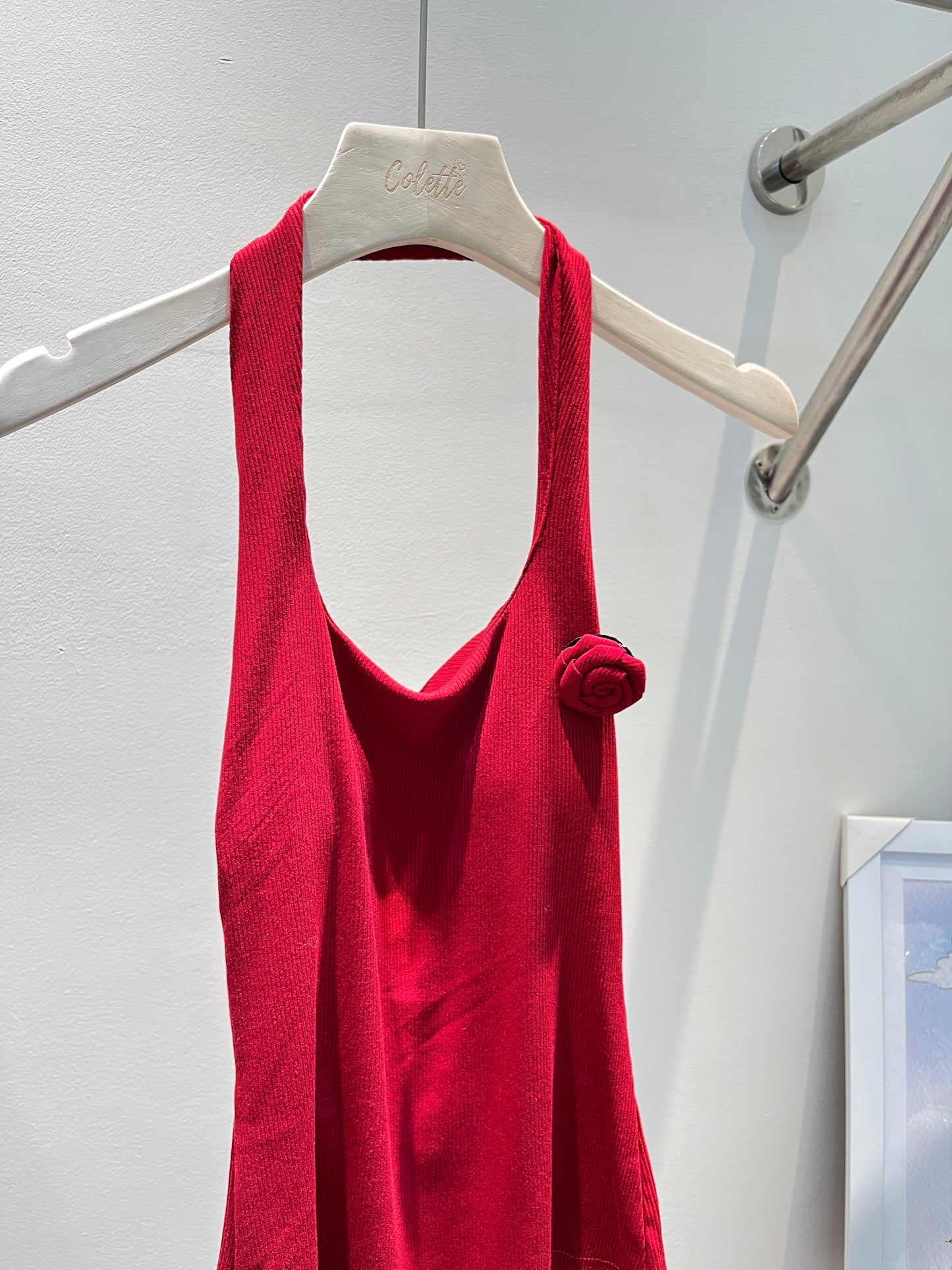 PADDED HALTER ROSE TOP