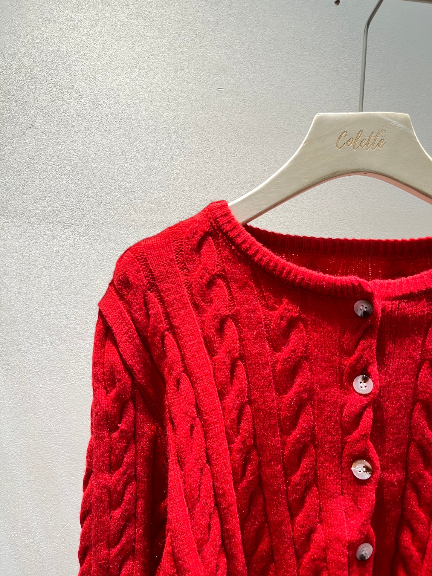 RED KNITTED CARDIGAN