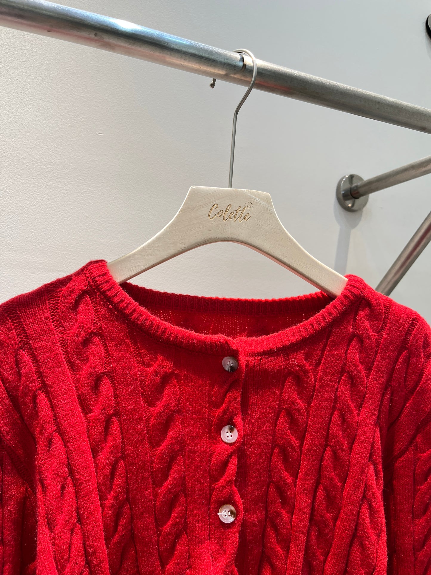 RED KNITTED CARDIGAN