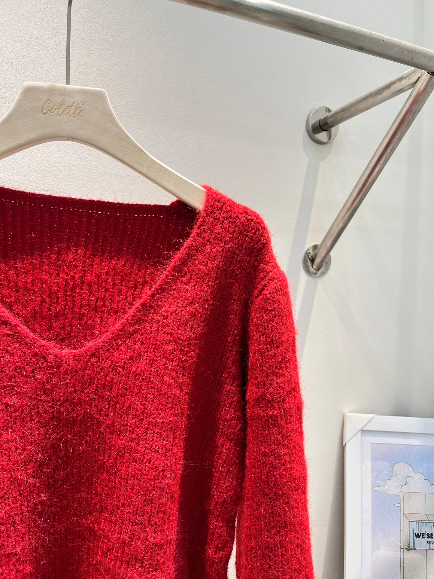 RED V CUT SWEATER
