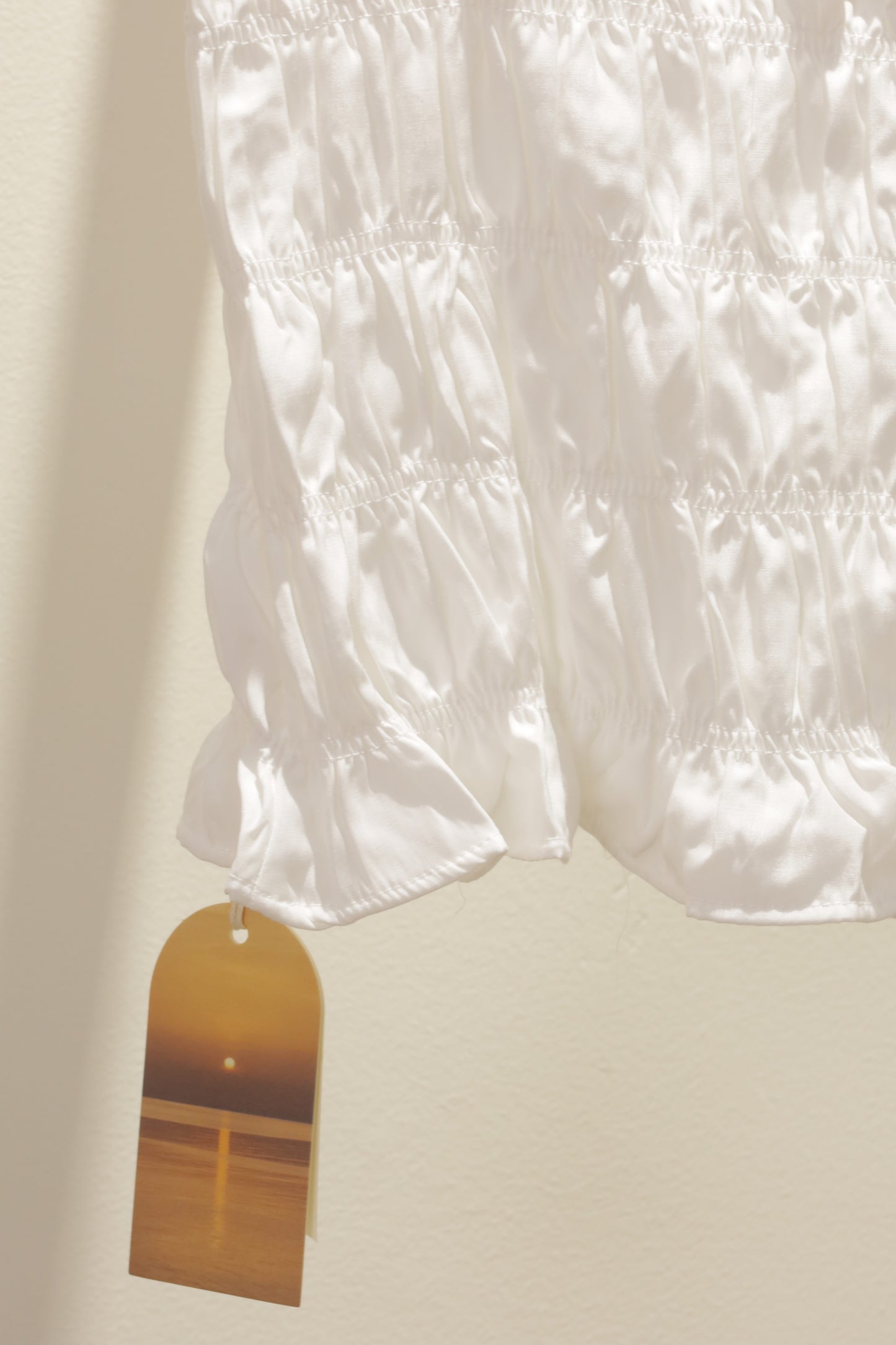 SBB scrunch off shoulder