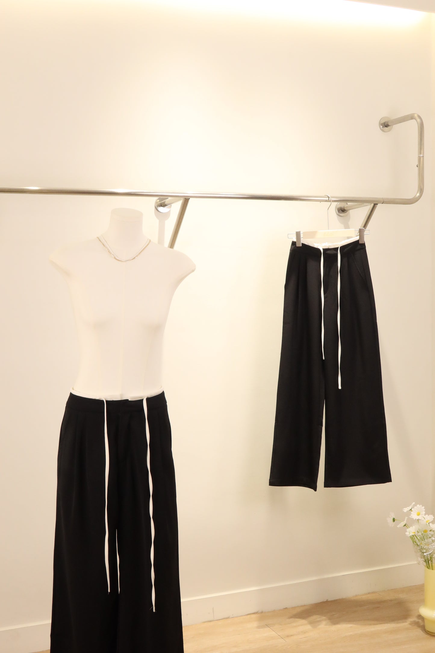 White accent trousers