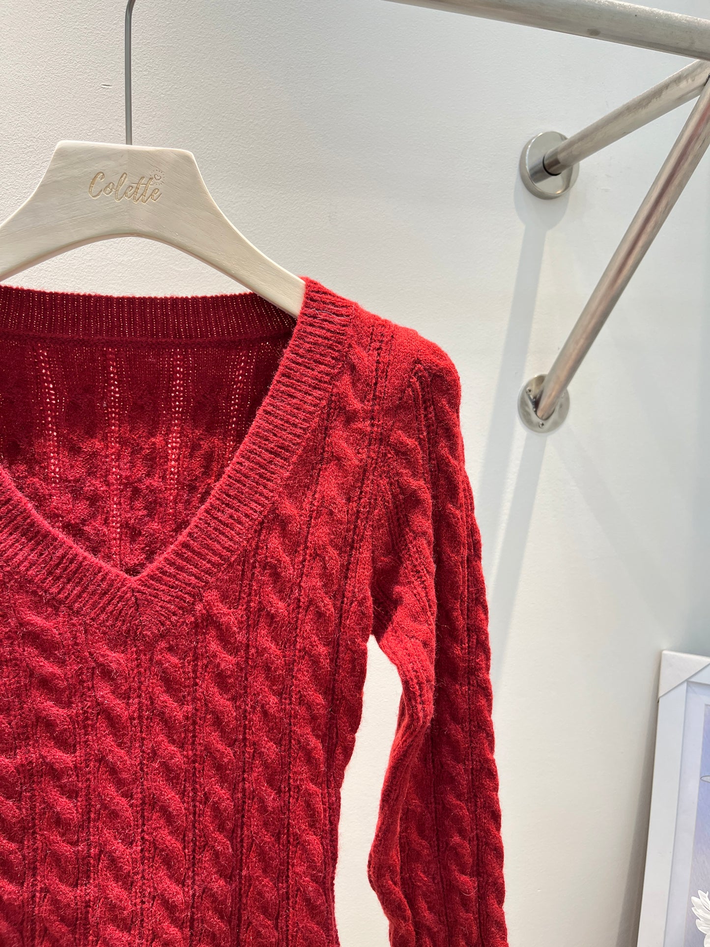 RED SLIM FIT KNITTED SWEATER