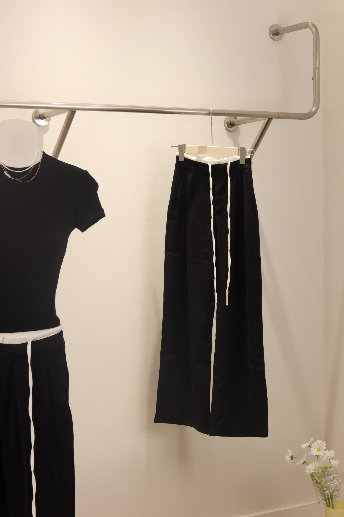 White accent trousers