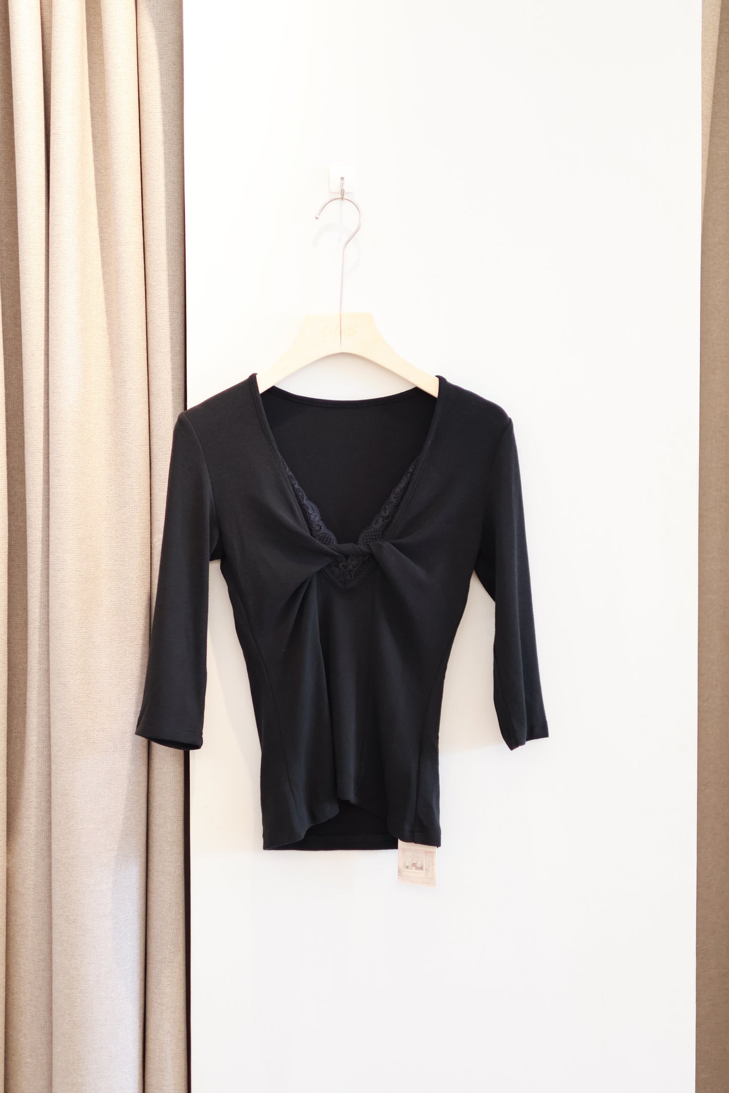 MID SLEEVE KNOT LACE TOP