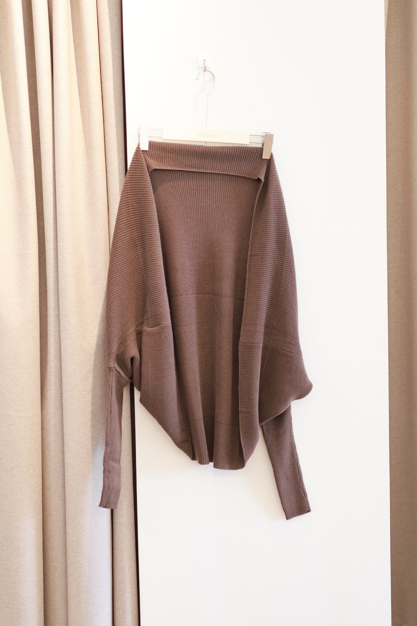 BROWN KNITTED SHRUG