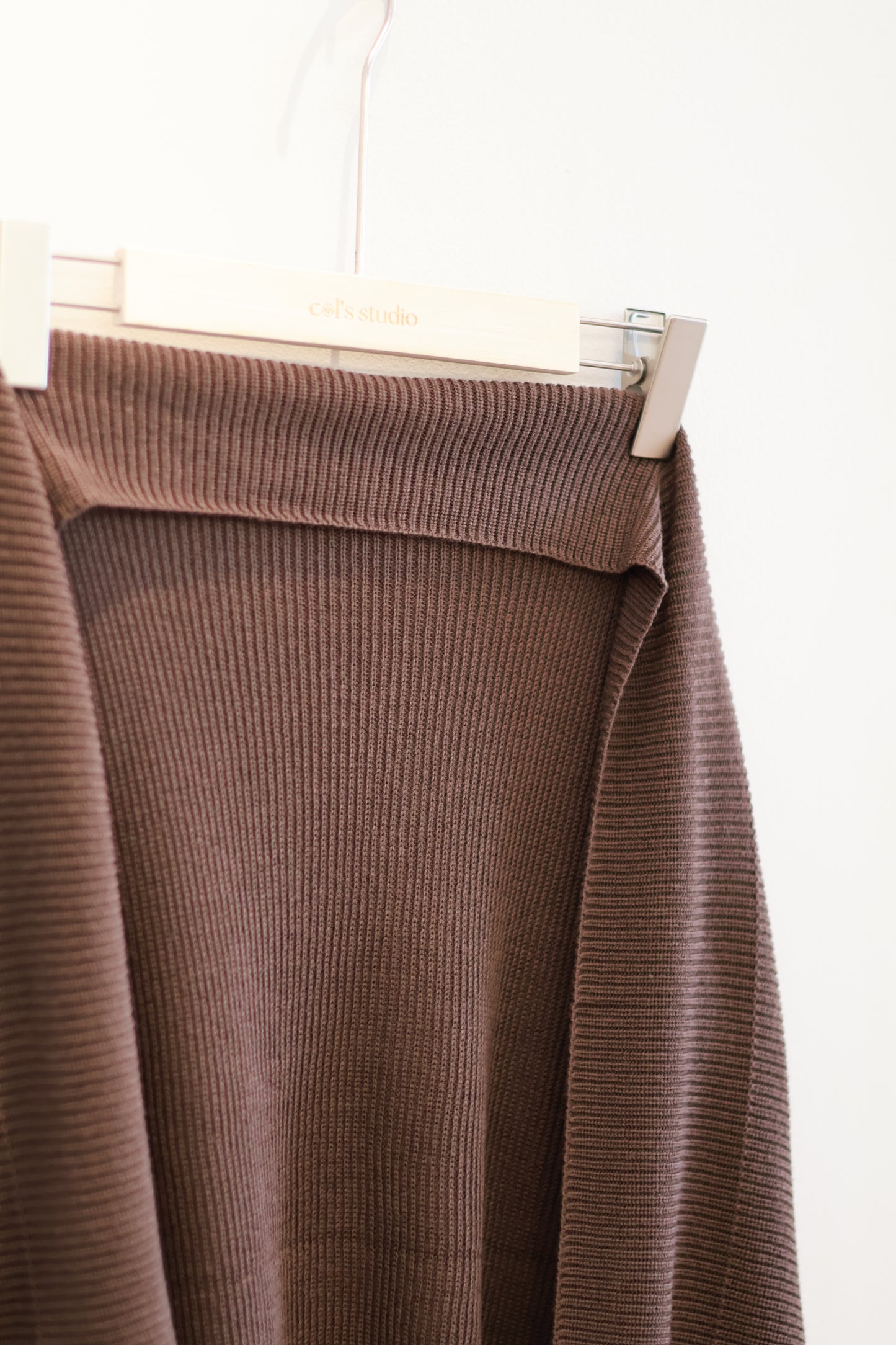 BROWN KNITTED SHRUG