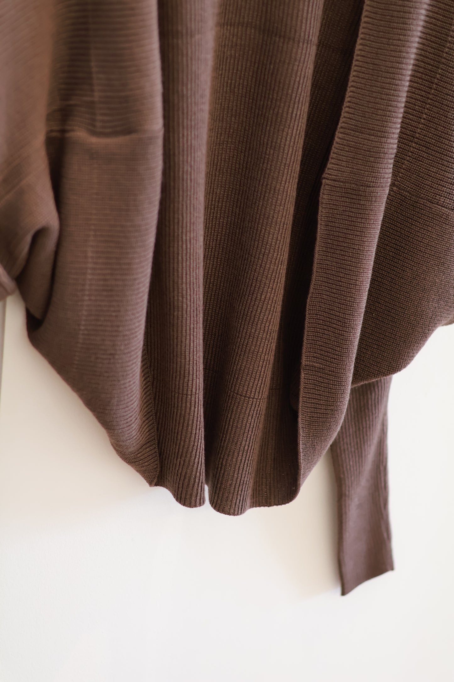 BROWN KNITTED SHRUG