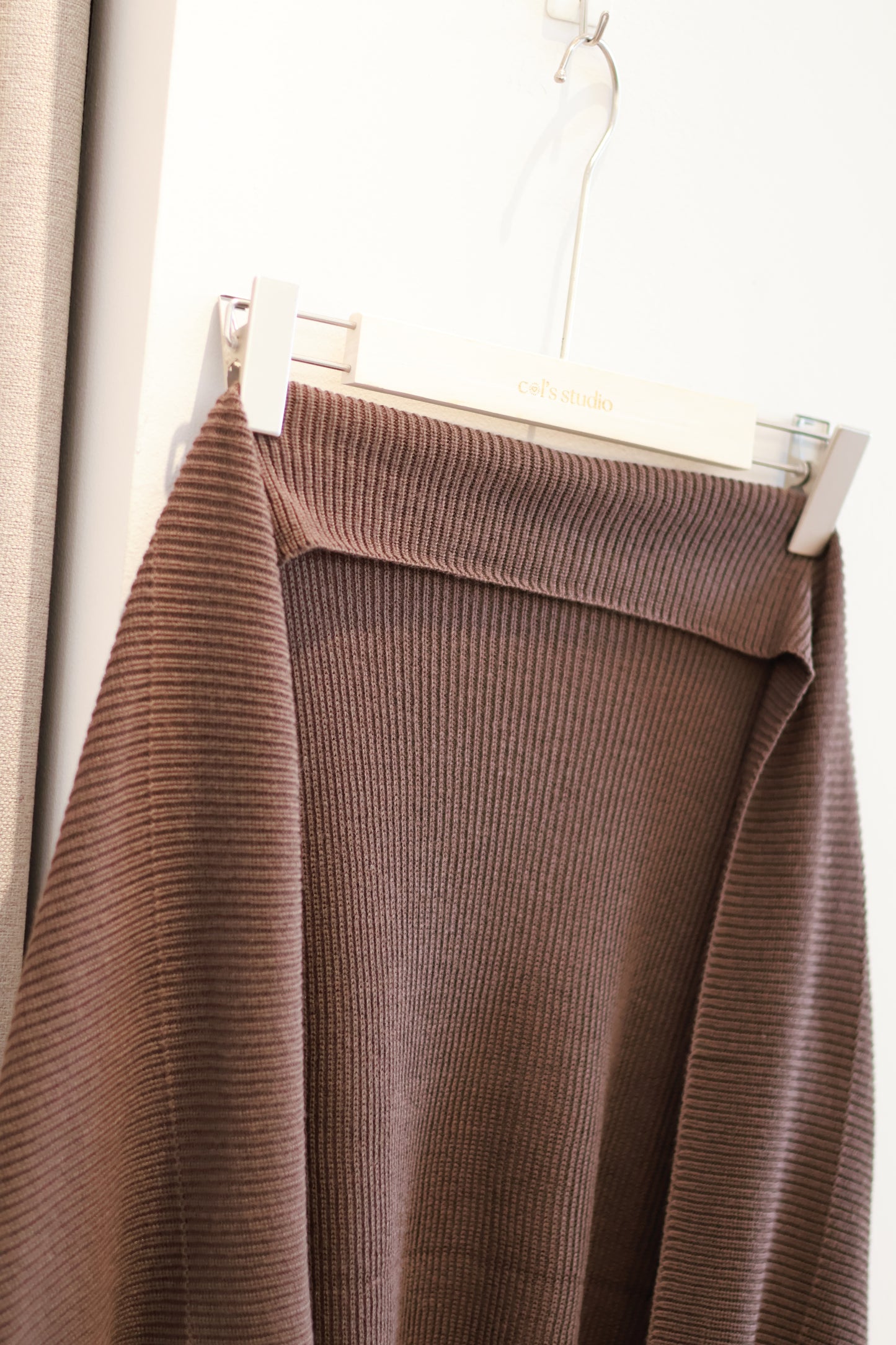 BROWN KNITTED SHRUG