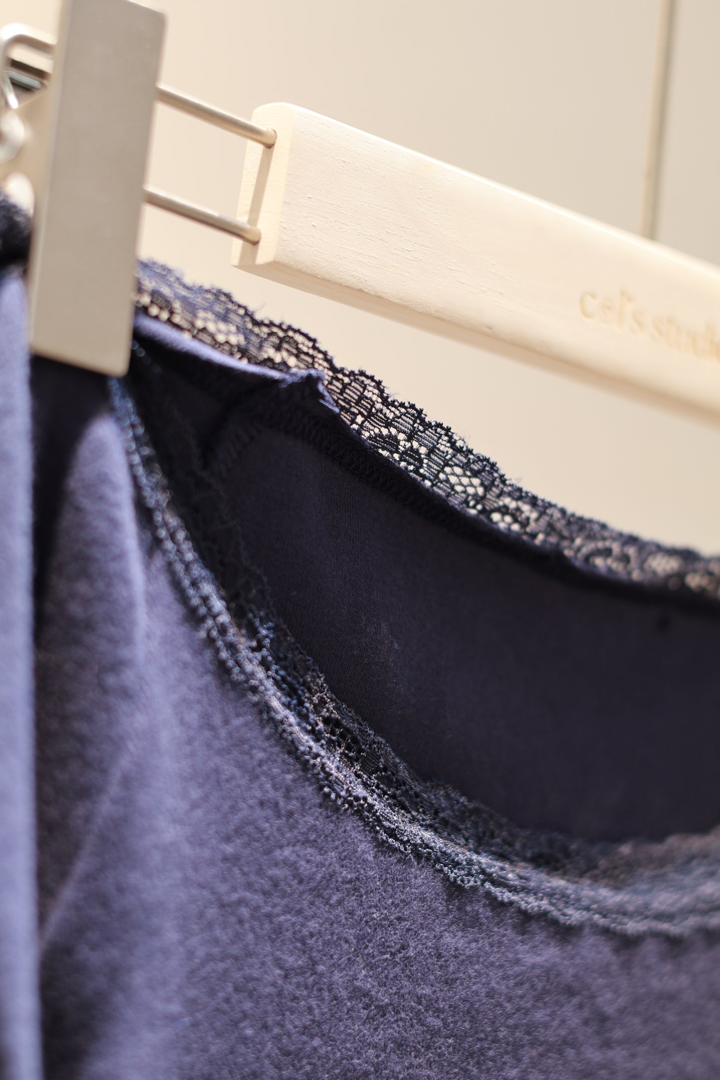 NAVY LACE OFF SHOULDER TOP