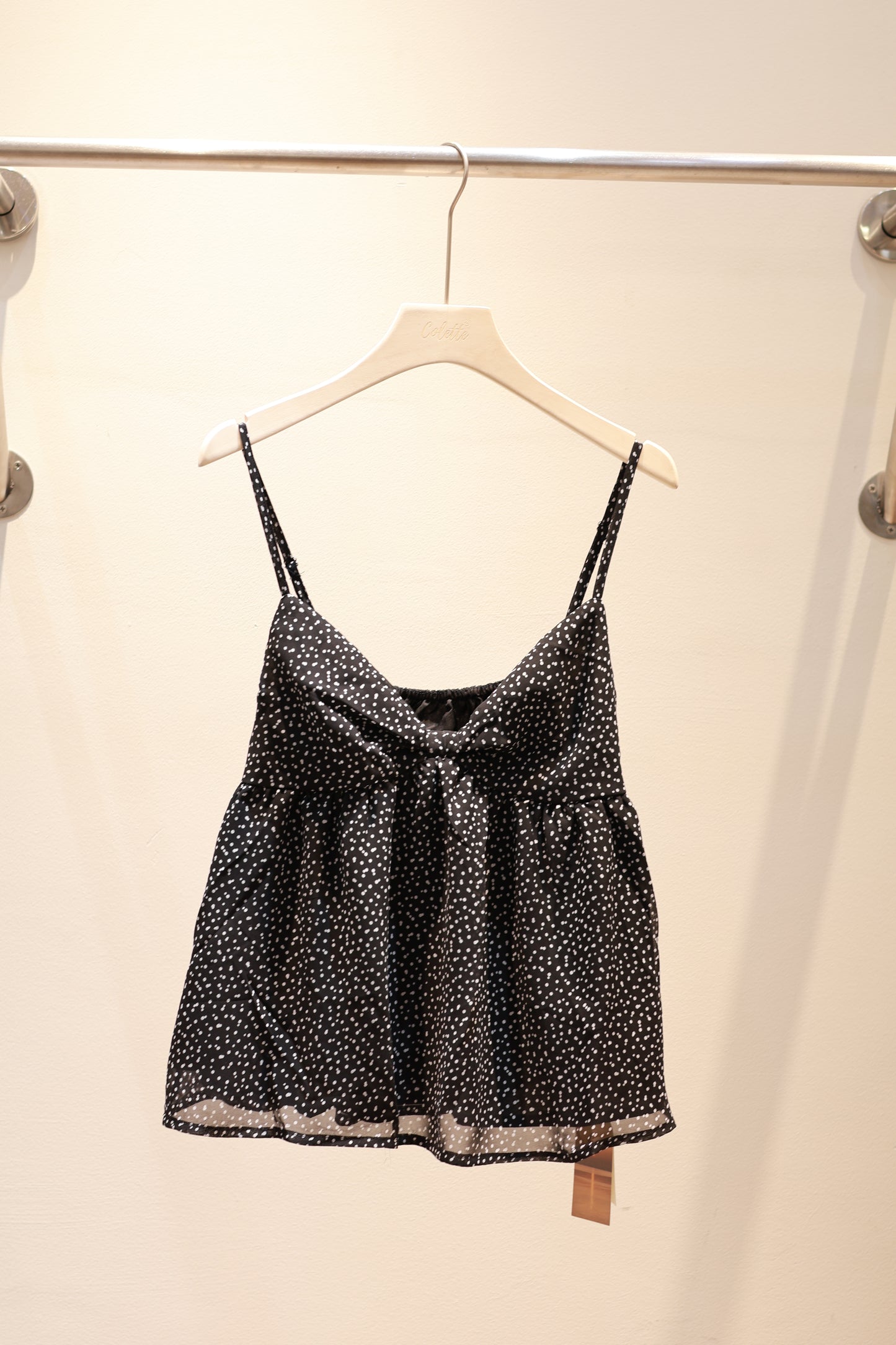 POLKADOT FLOWY BLACK TOP