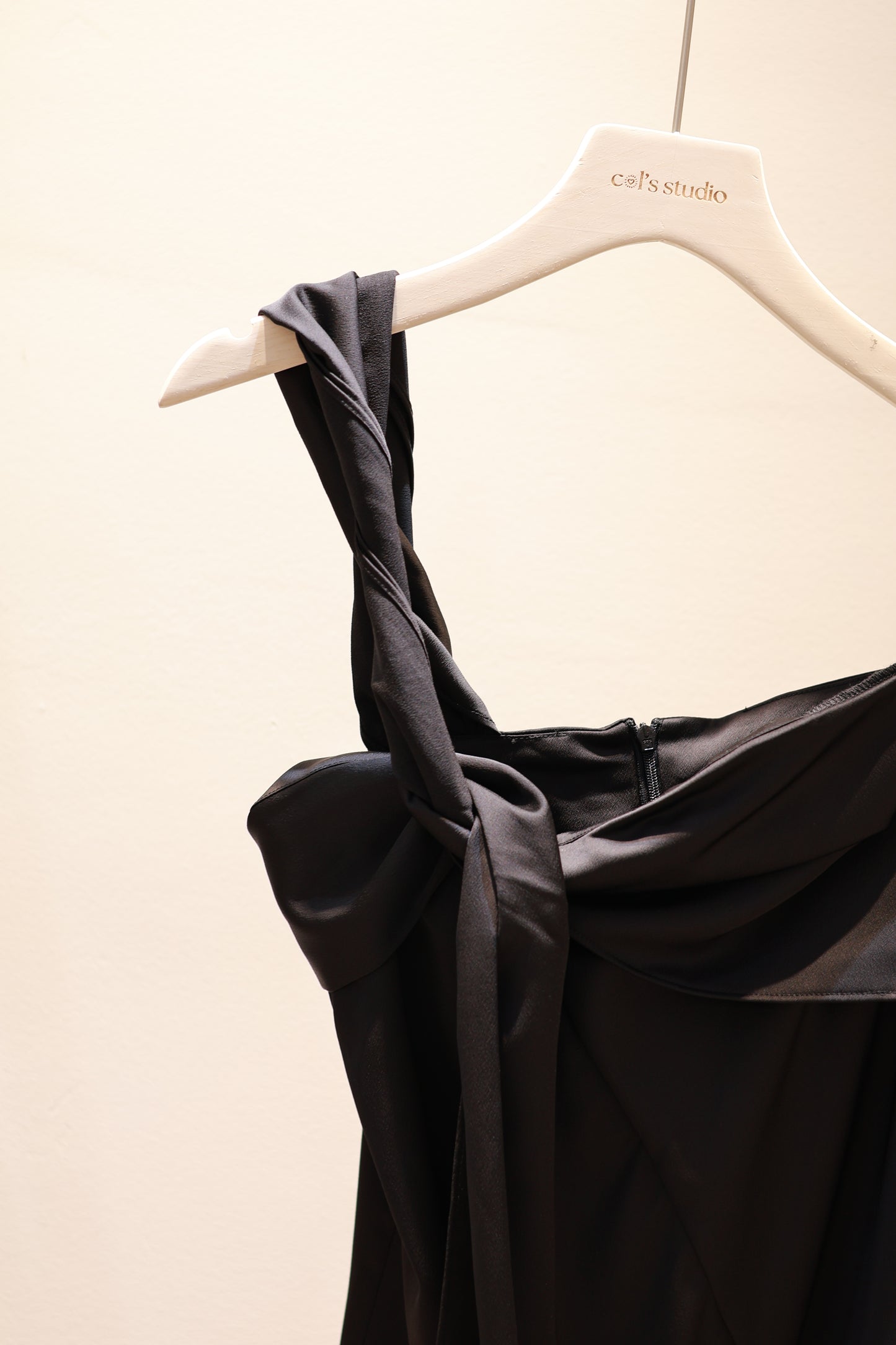 ASYM SATIN FLOWY TOP