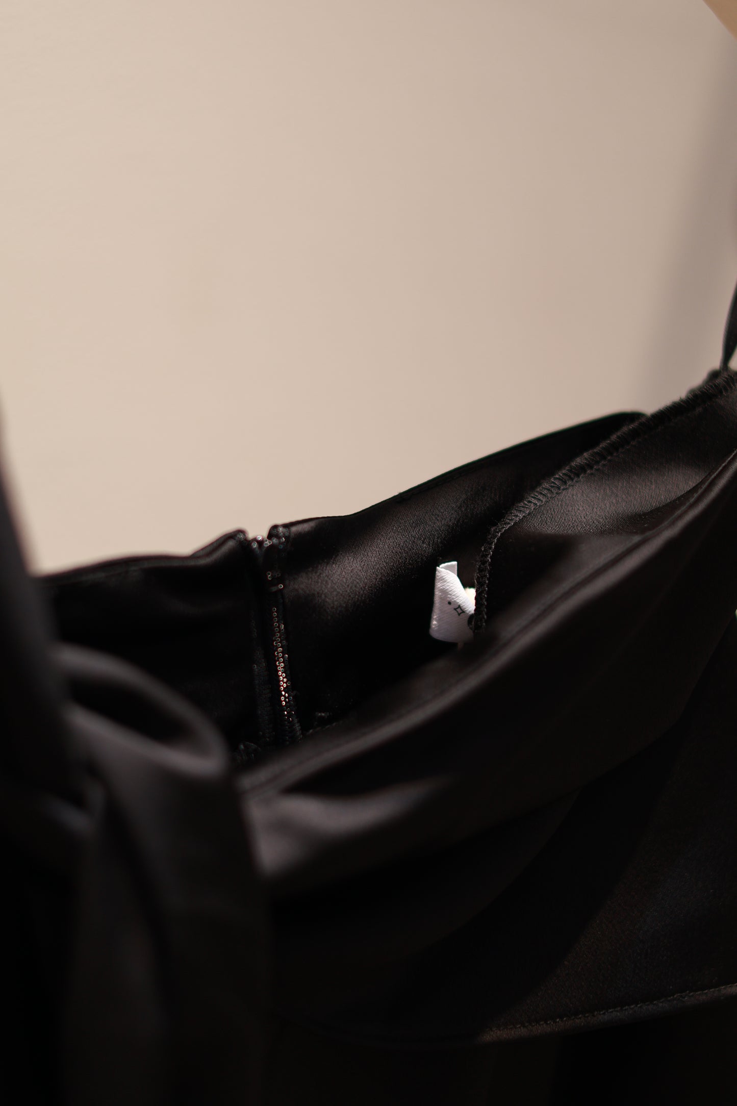 ASYM SATIN FLOWY TOP