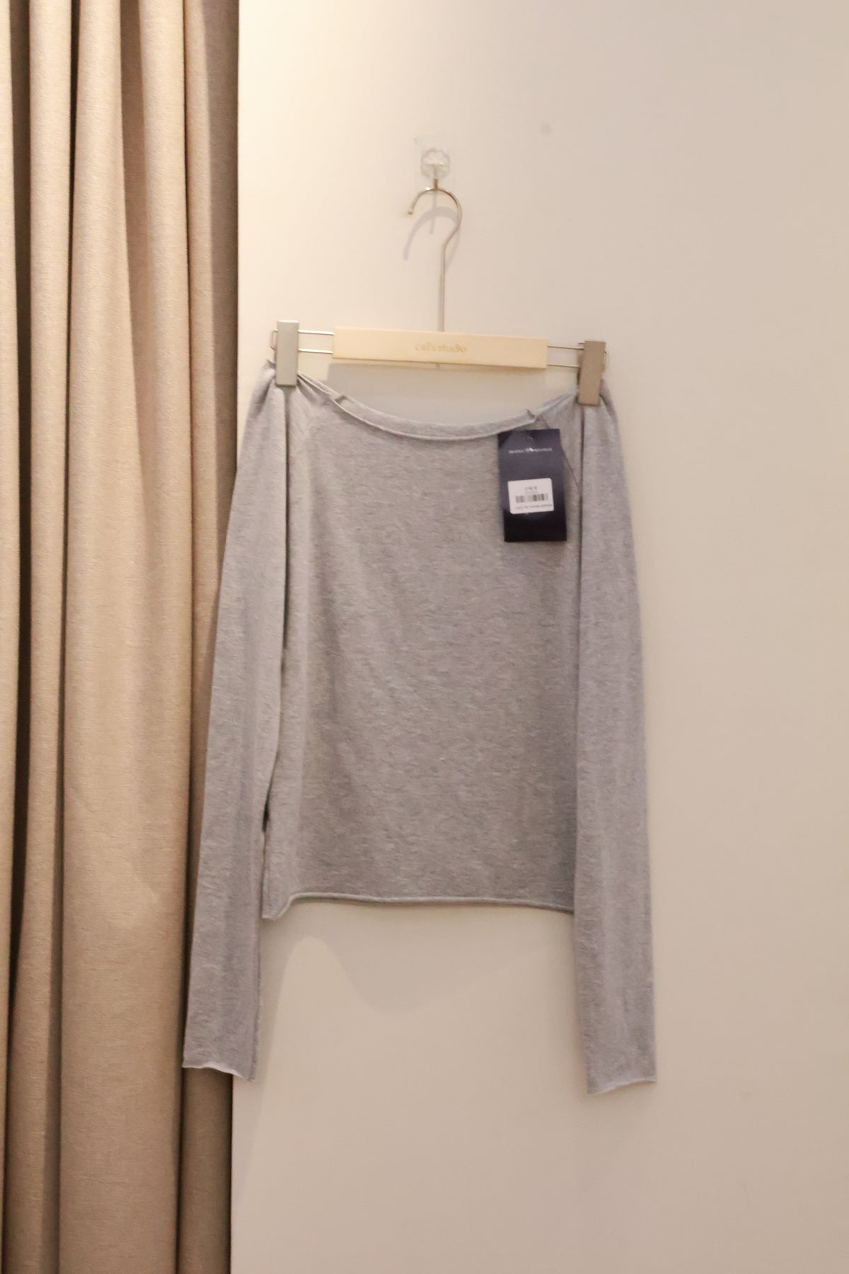 BRANDY MELVILLE Bonnie Top  -GRAY