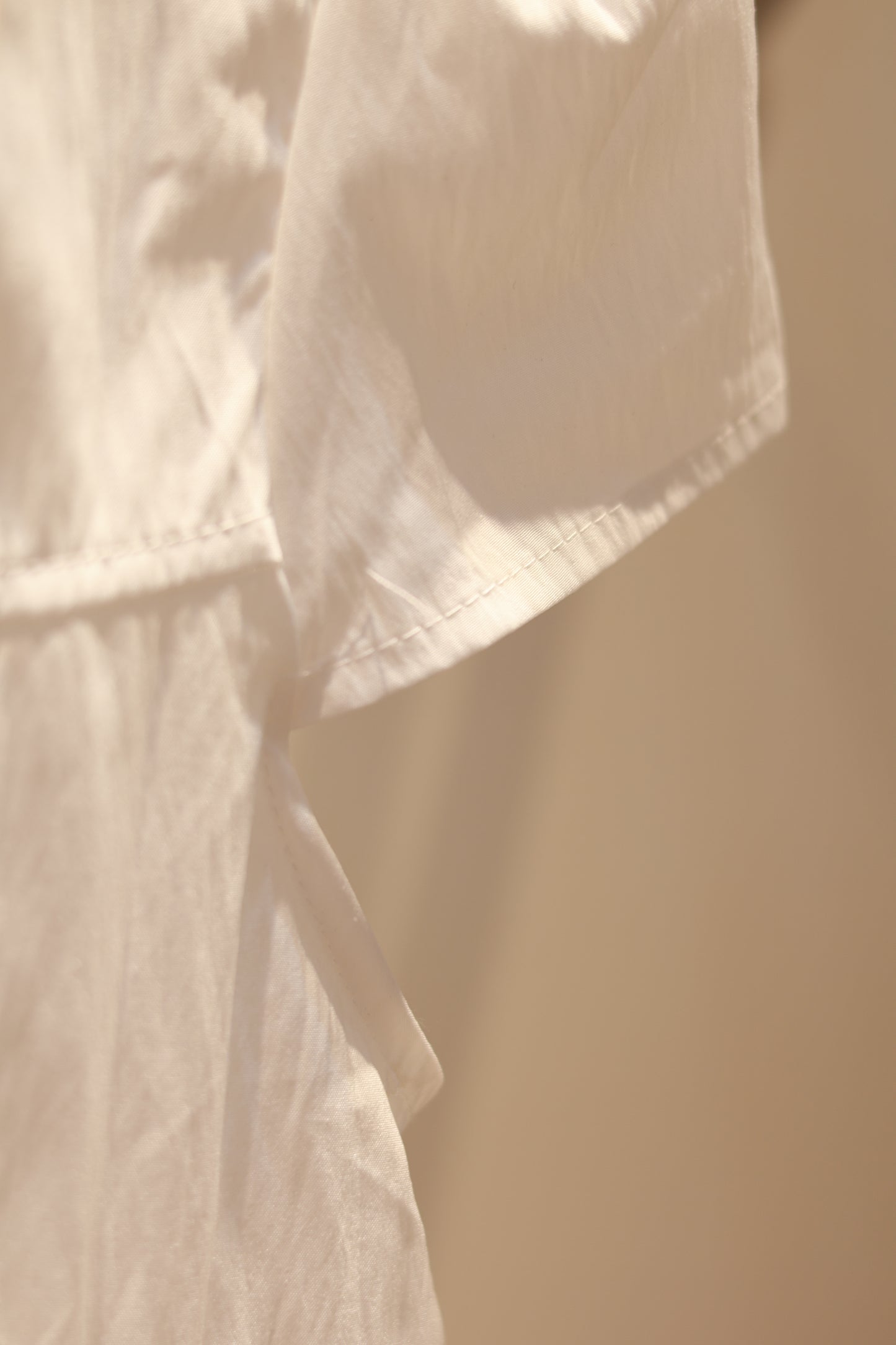 WHITE US SHORT SLEEVE COLLAR