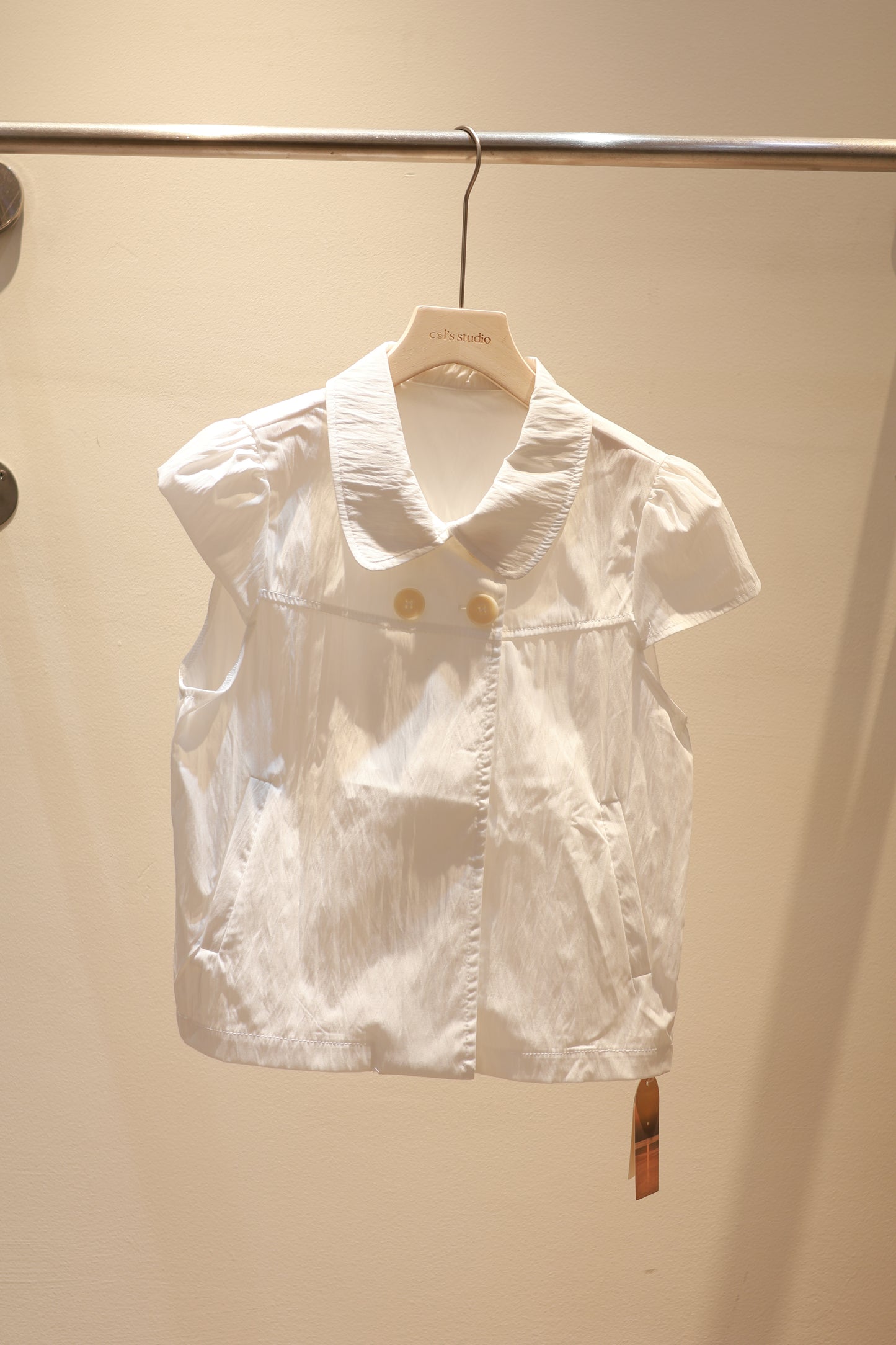 WHITE US SHORT SLEEVE COLLAR