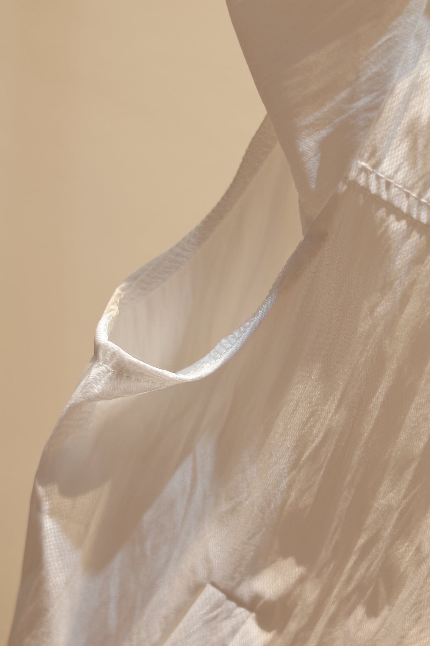 WHITE US SHORT SLEEVE COLLAR