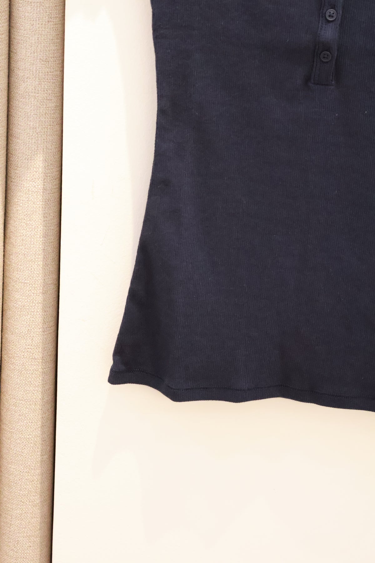 HOLLISTER Seagull Henley Top