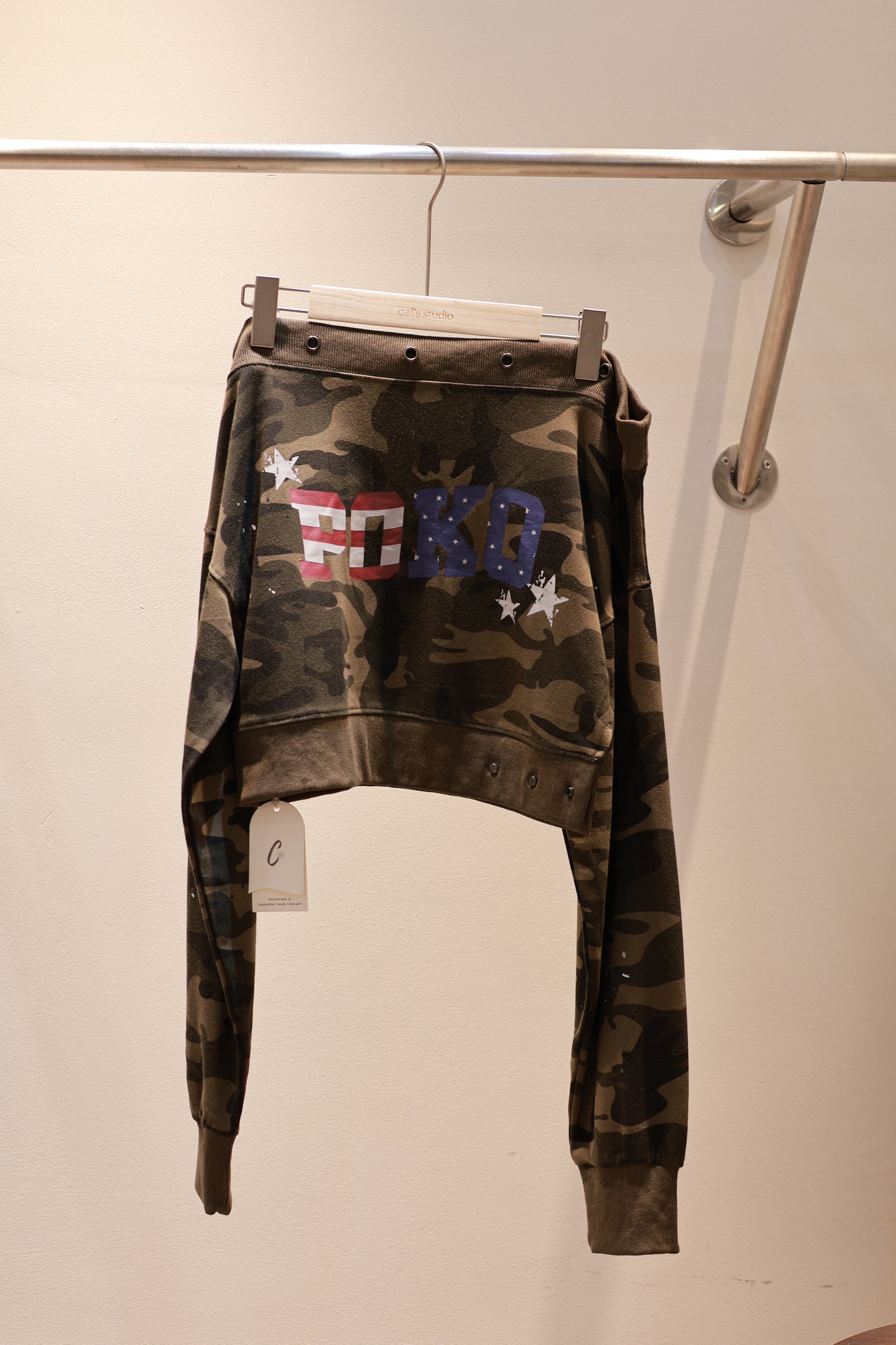 COMMANDO CROPPED OFF SHOULDER