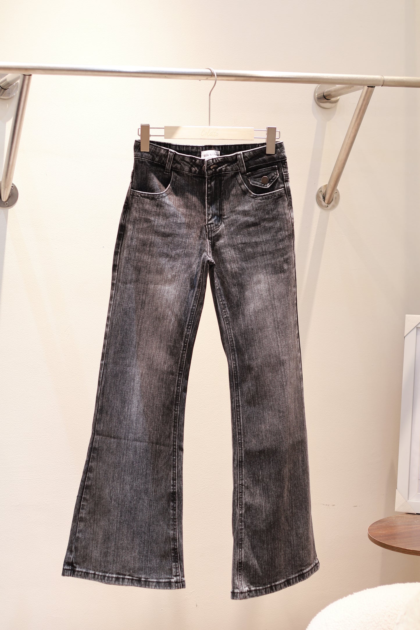 BLACK WASHED LOW RISE DENIM JEANS
