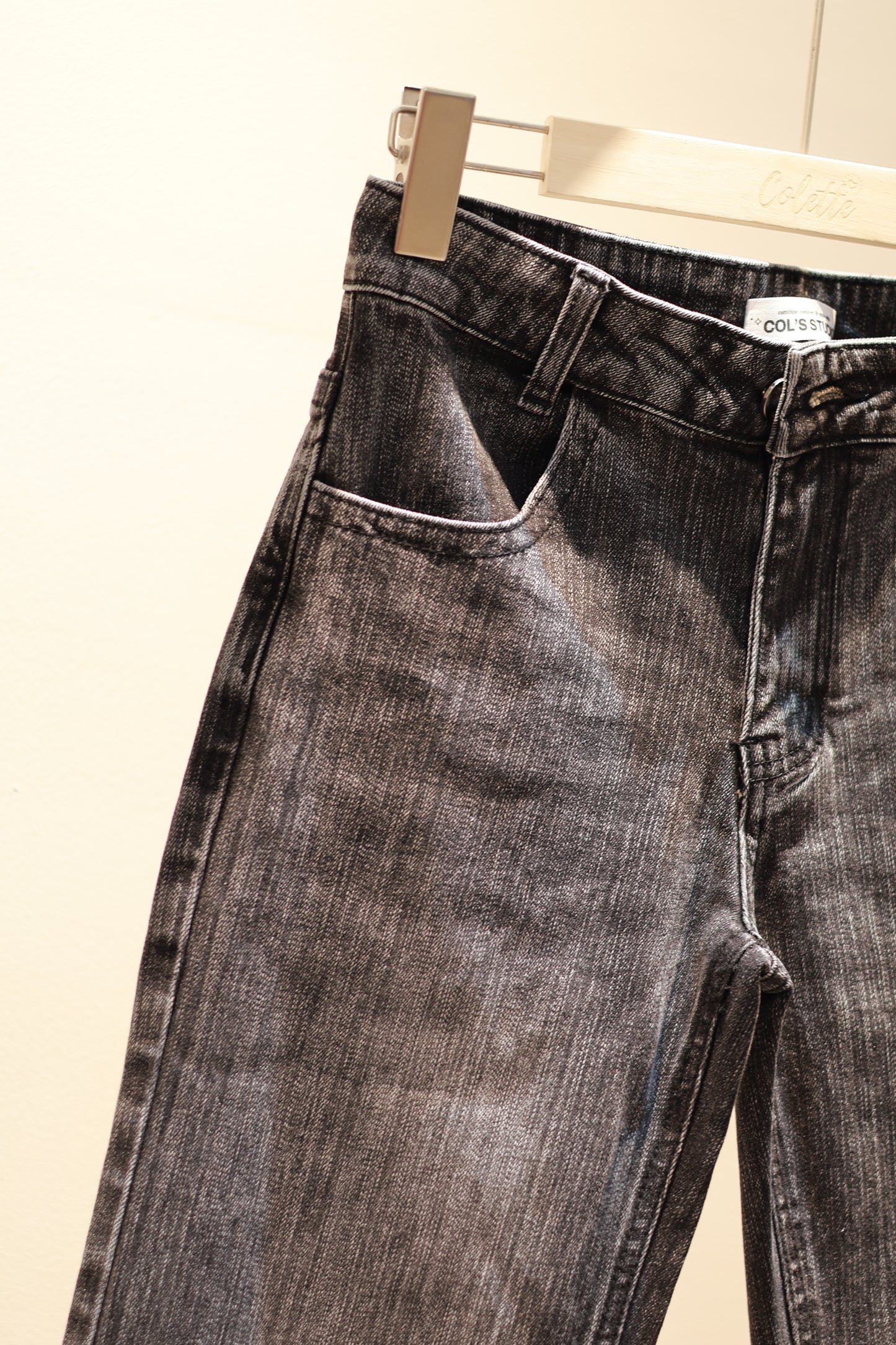 BLACK WASHED LOW RISE DENIM JEANS