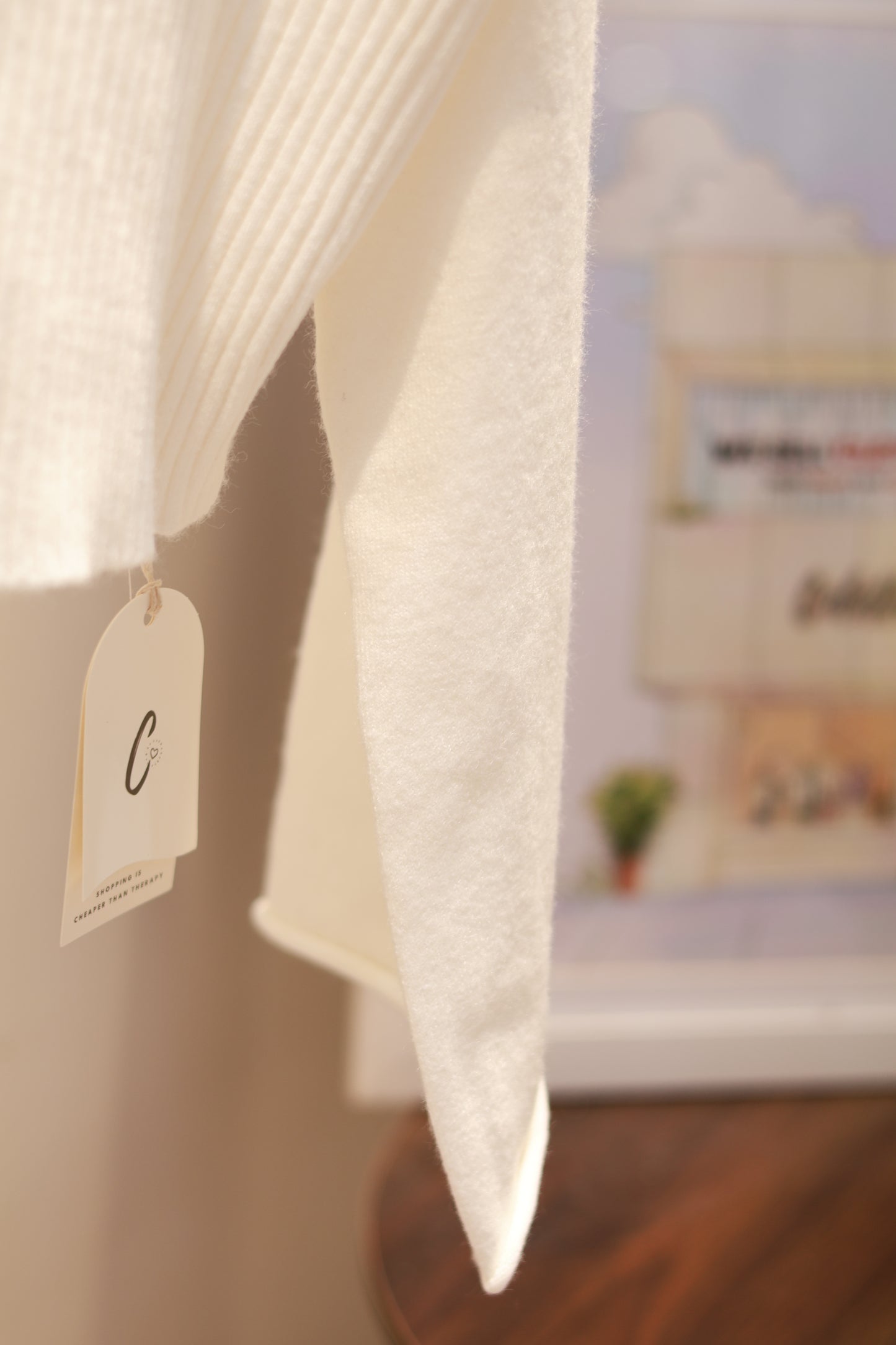 WHITE KNITTED SWEATER