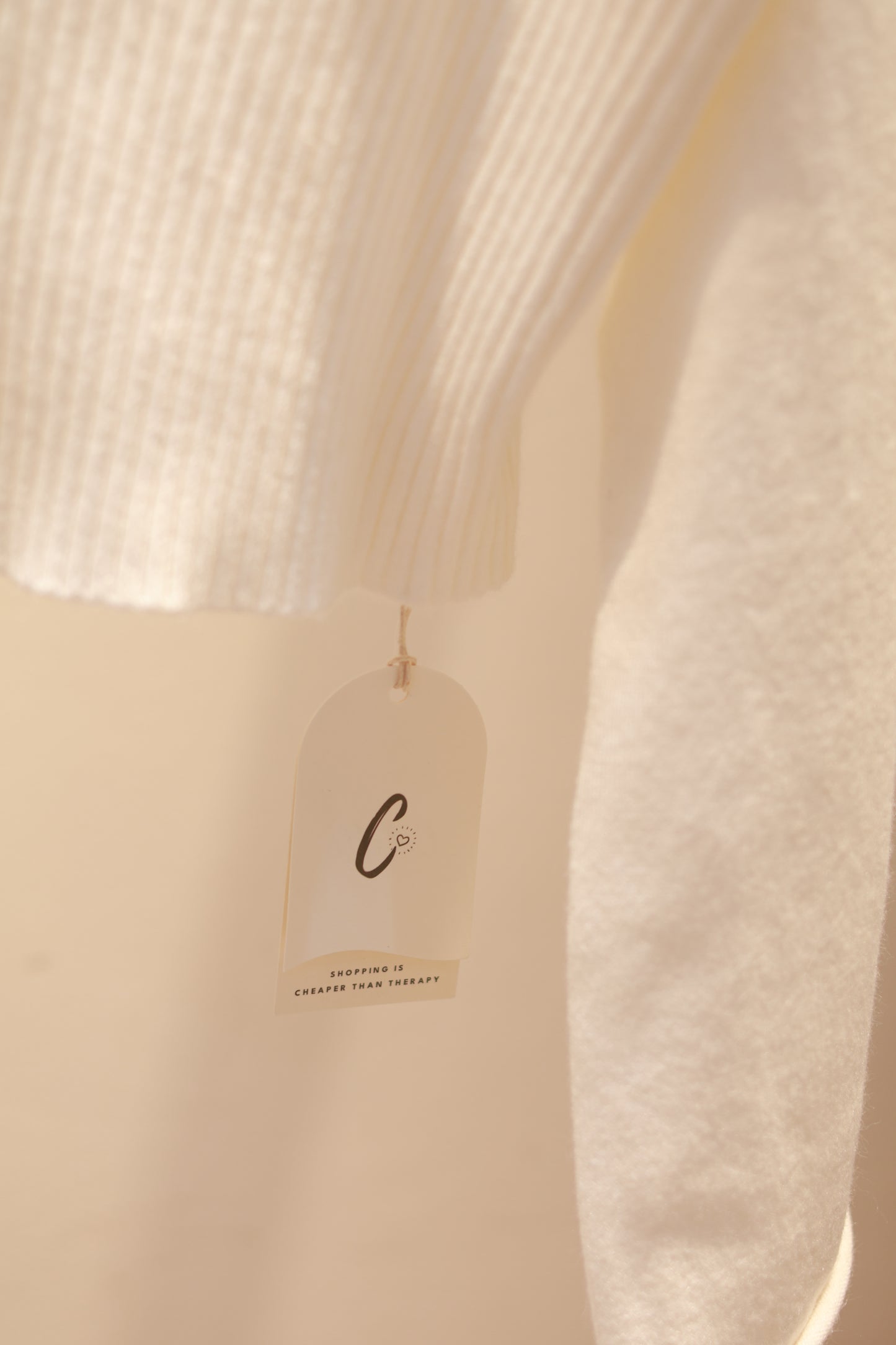 WHITE KNITTED SWEATER