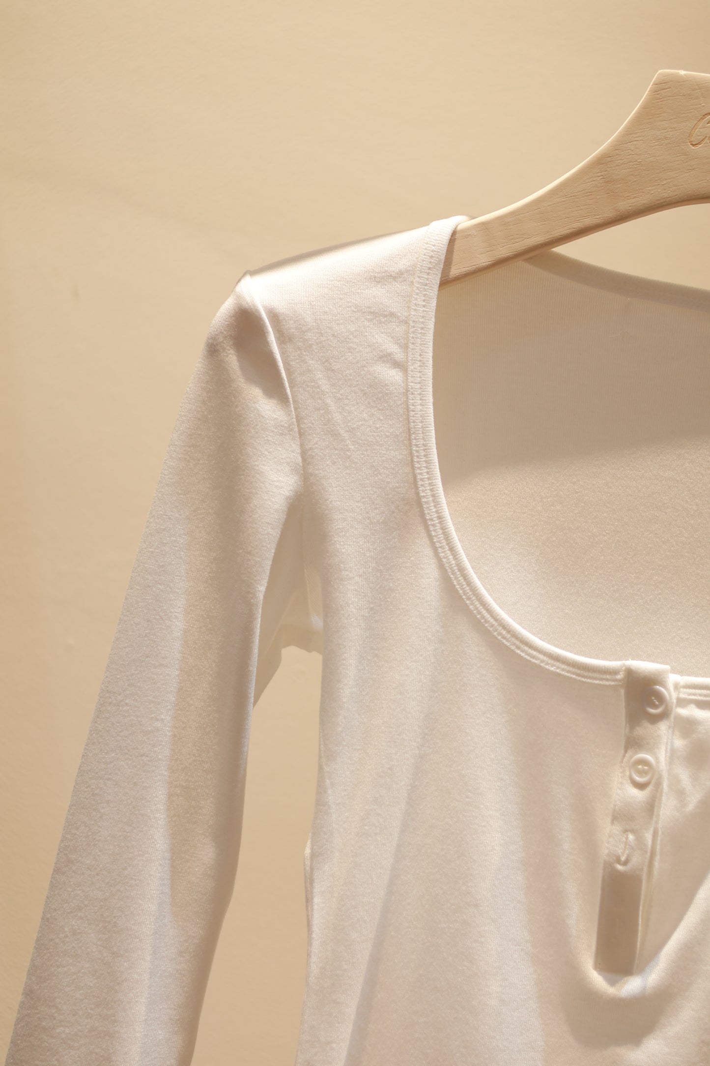 Fitted buttons long sleeve