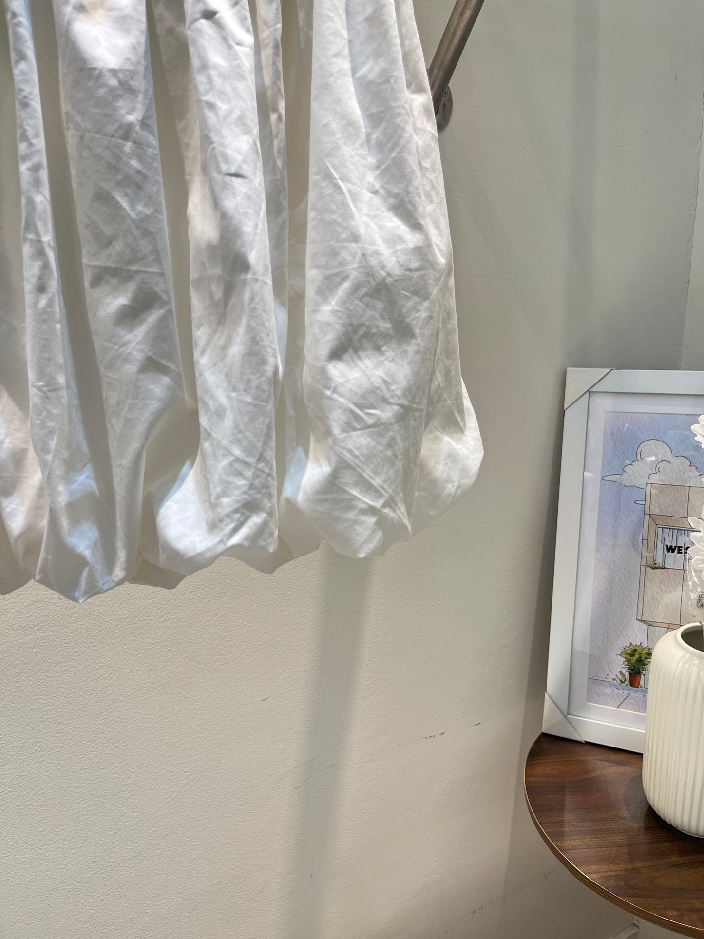 BUCKLED TUBE PUFFY TOP