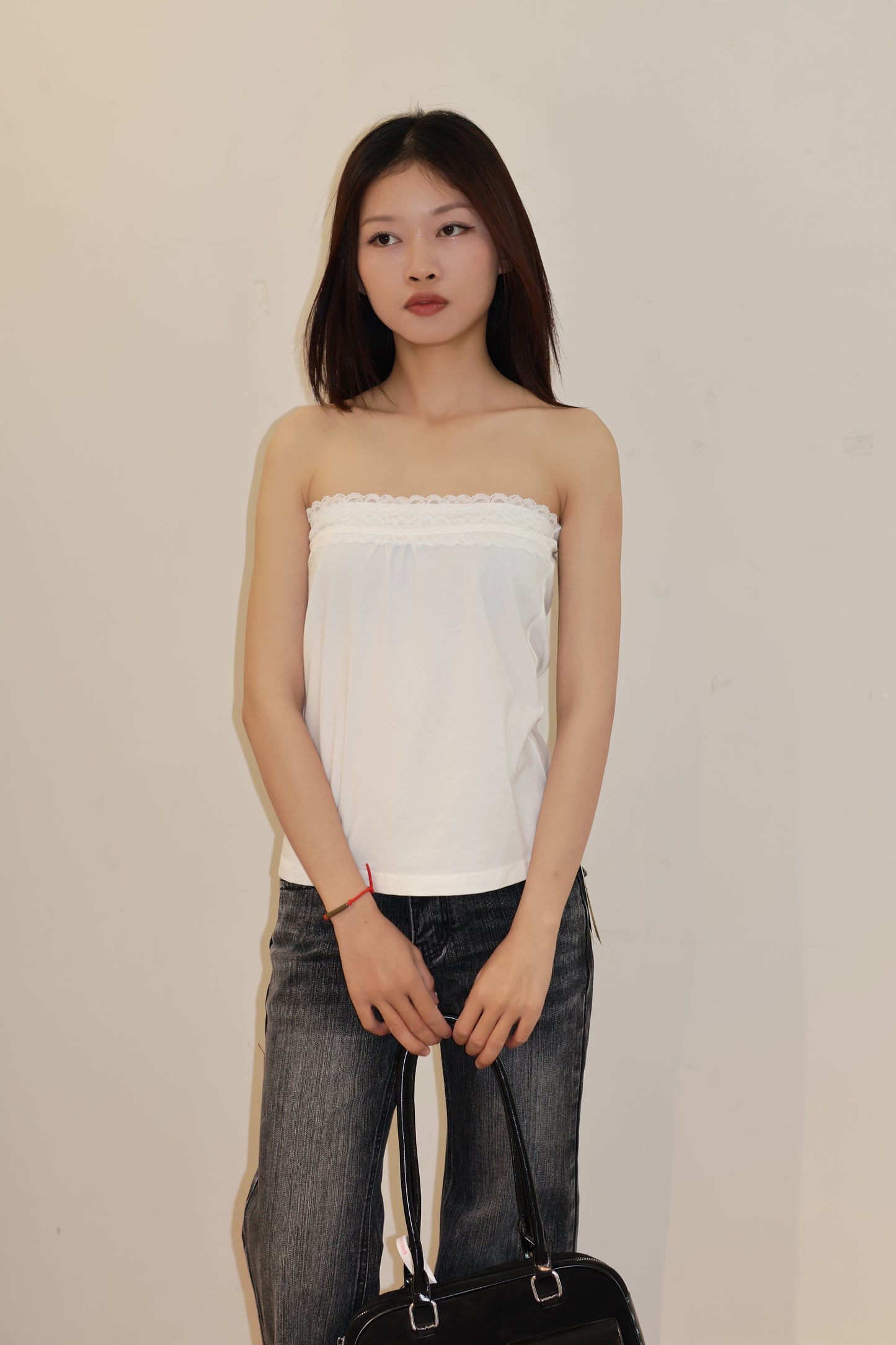 LACE DETAIL WHITE TUBE TOP