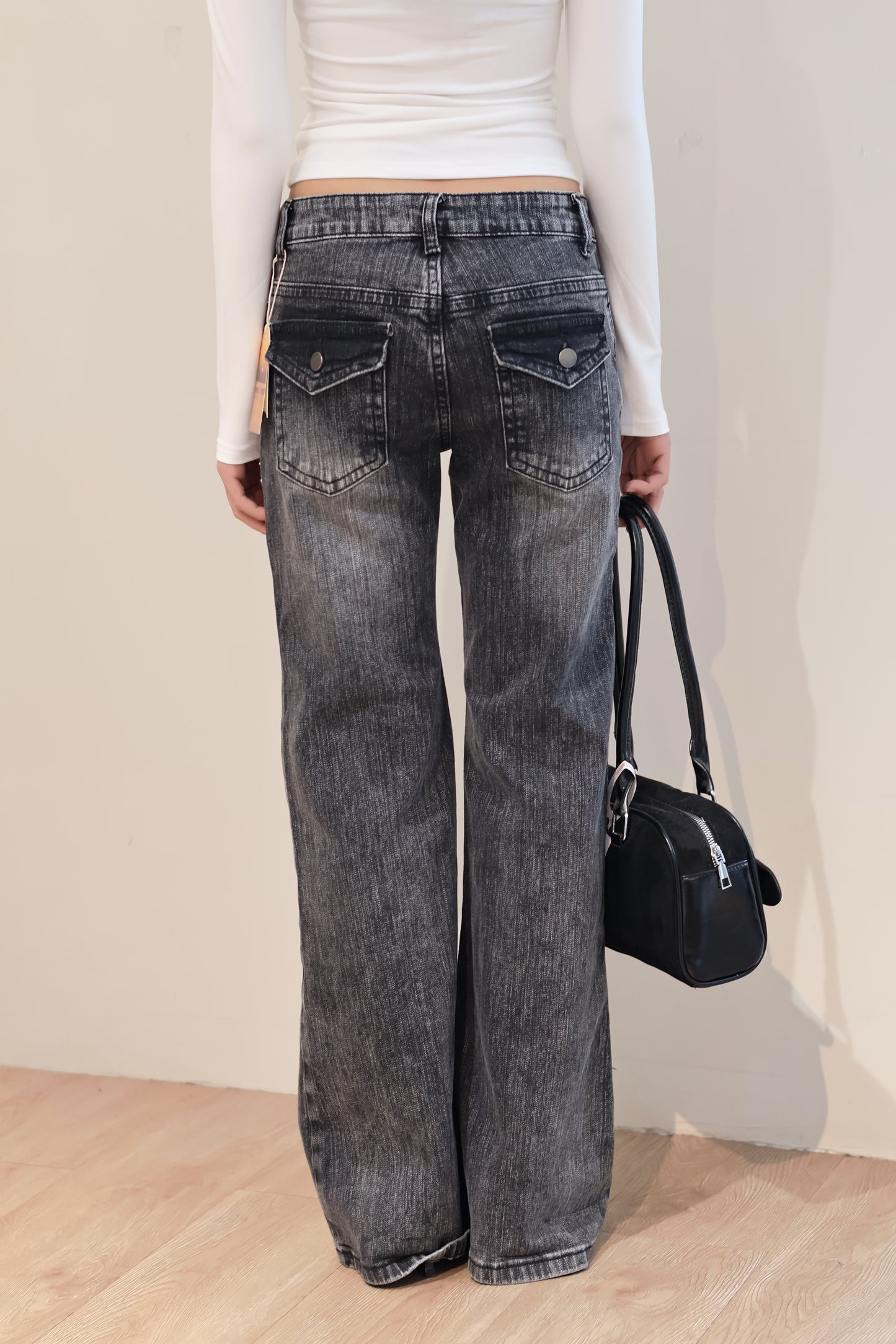 BLACK WASHED LOW RISE DENIM JEANS