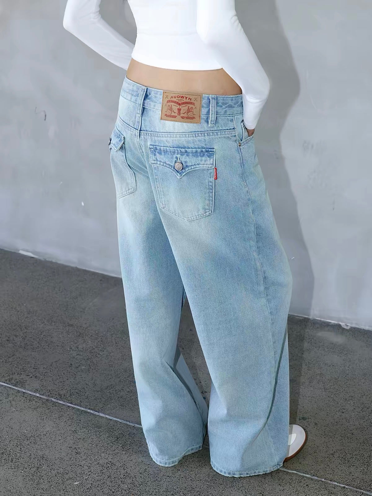 AUD Light Blue Straight-Leg Jeans- BACK POCKET