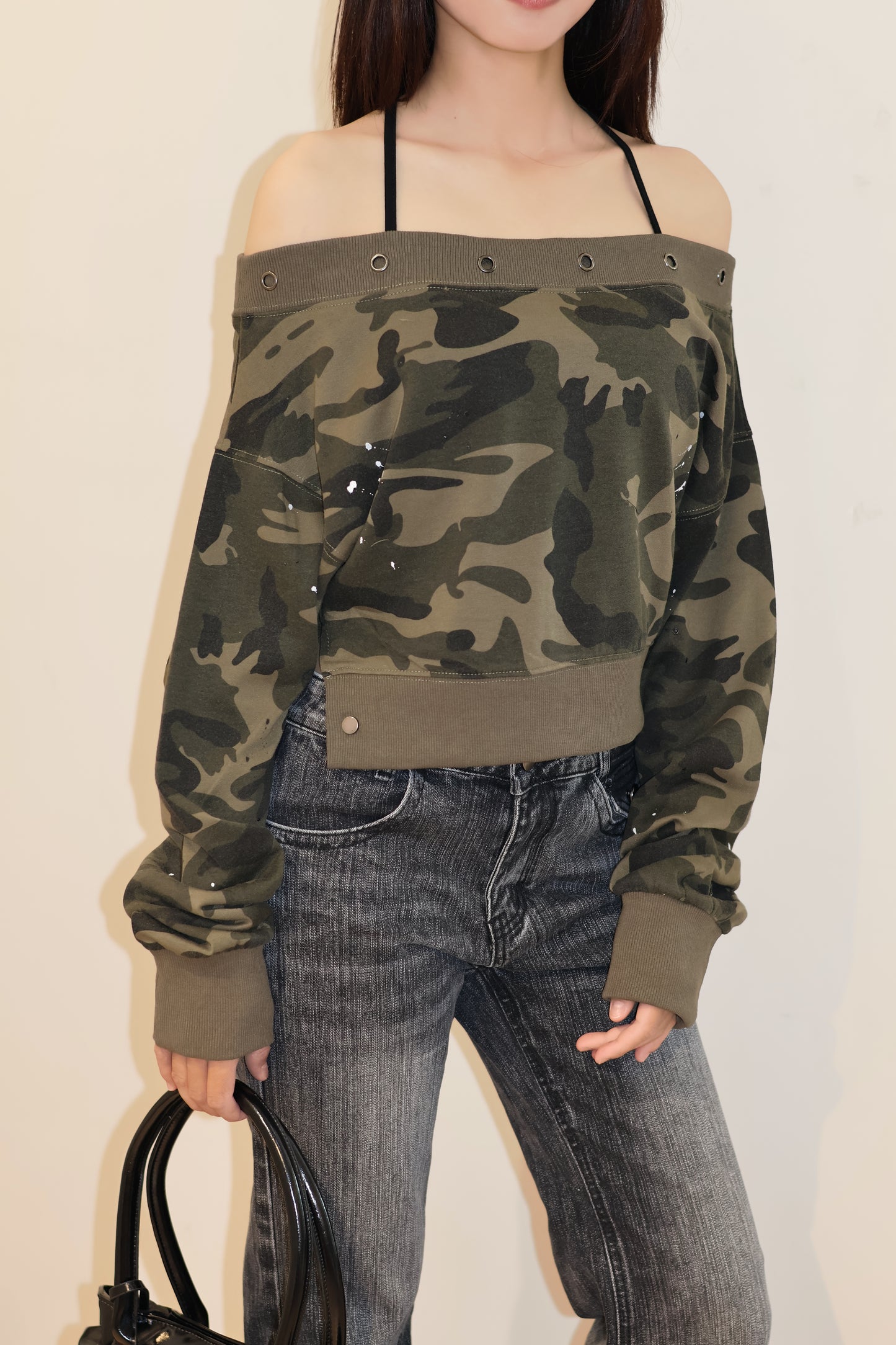 COMMANDO CROPPED OFF SHOULDER