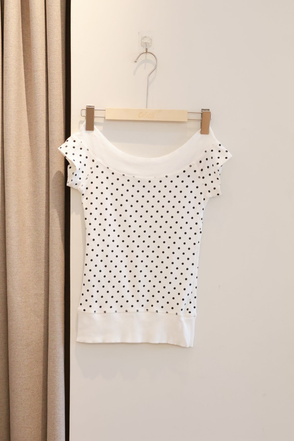 BRANDY MELVILLE GINNY POLKA DOT TOP