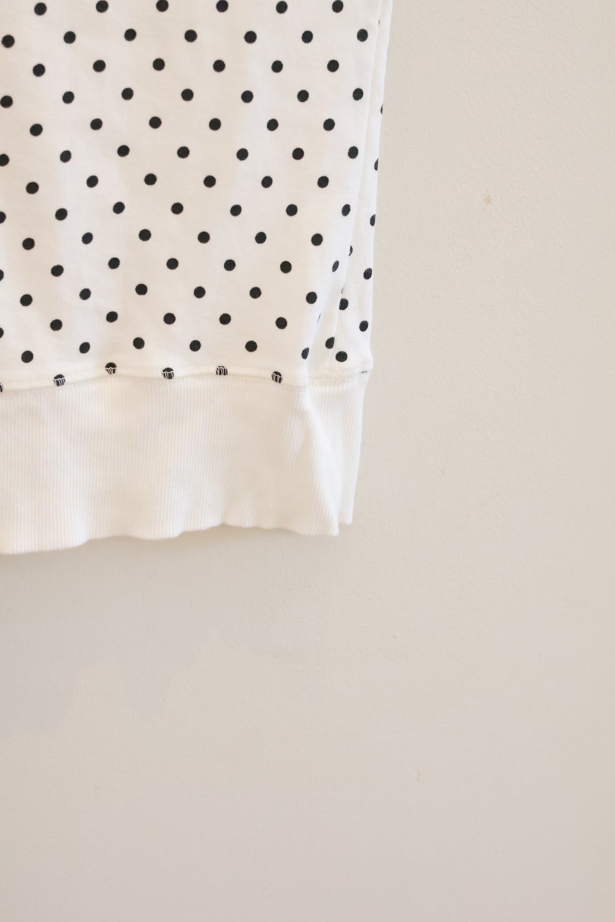 BRANDY MELVILLE GINNY POLKA DOT TOP