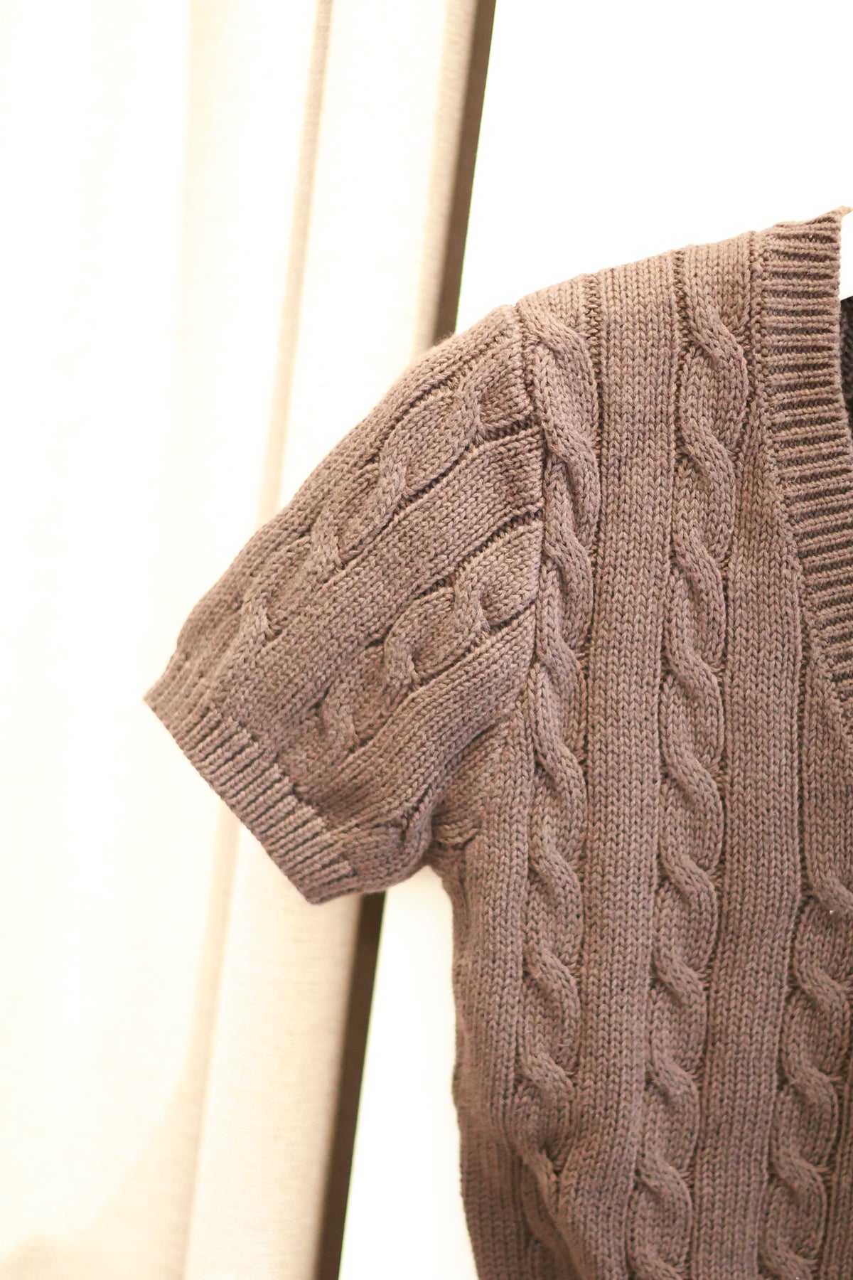 BRANDY MELVILLE ZOA CARDIGAN- MOCHA