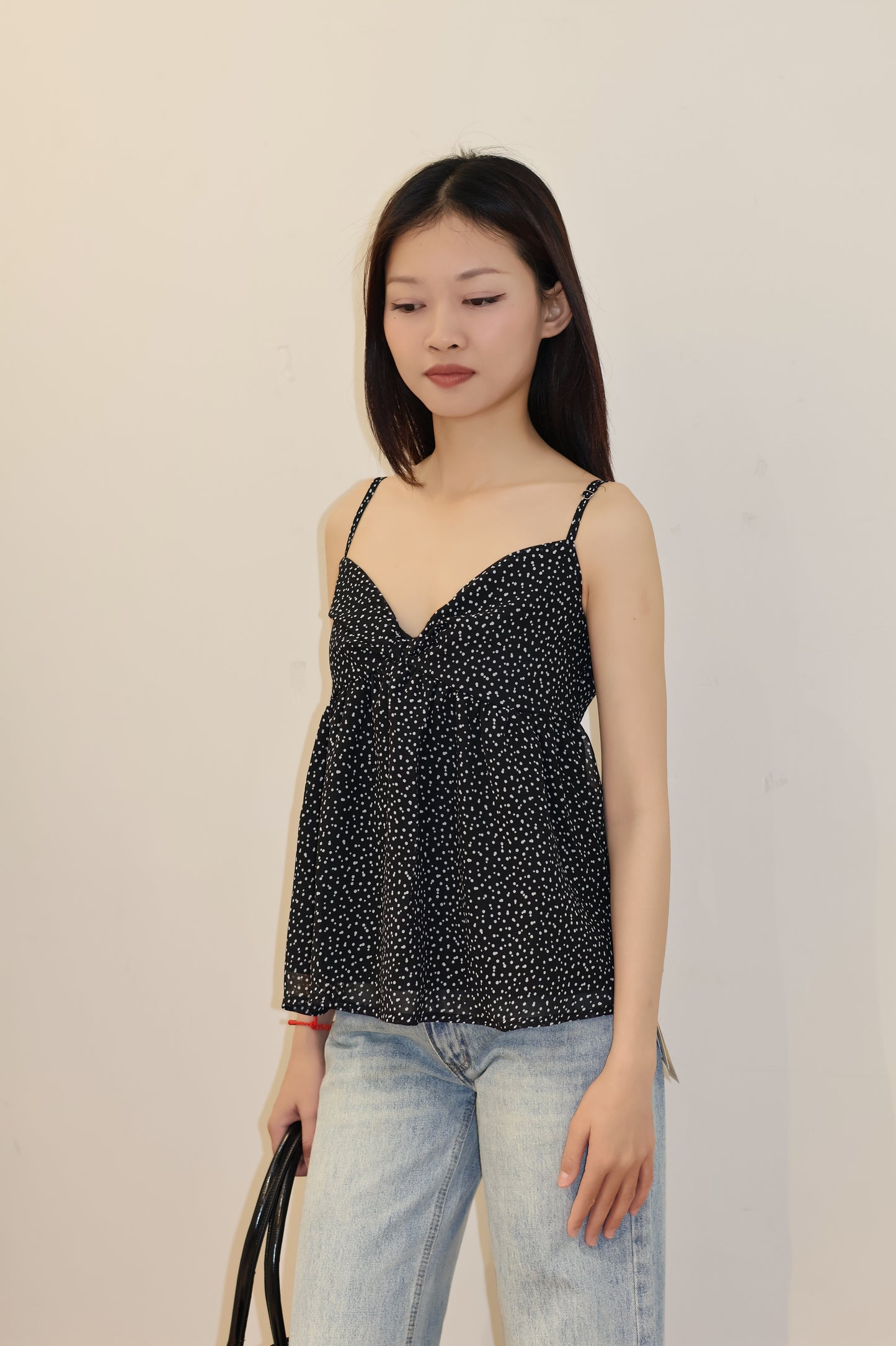 POLKADOT FLOWY BLACK TOP
