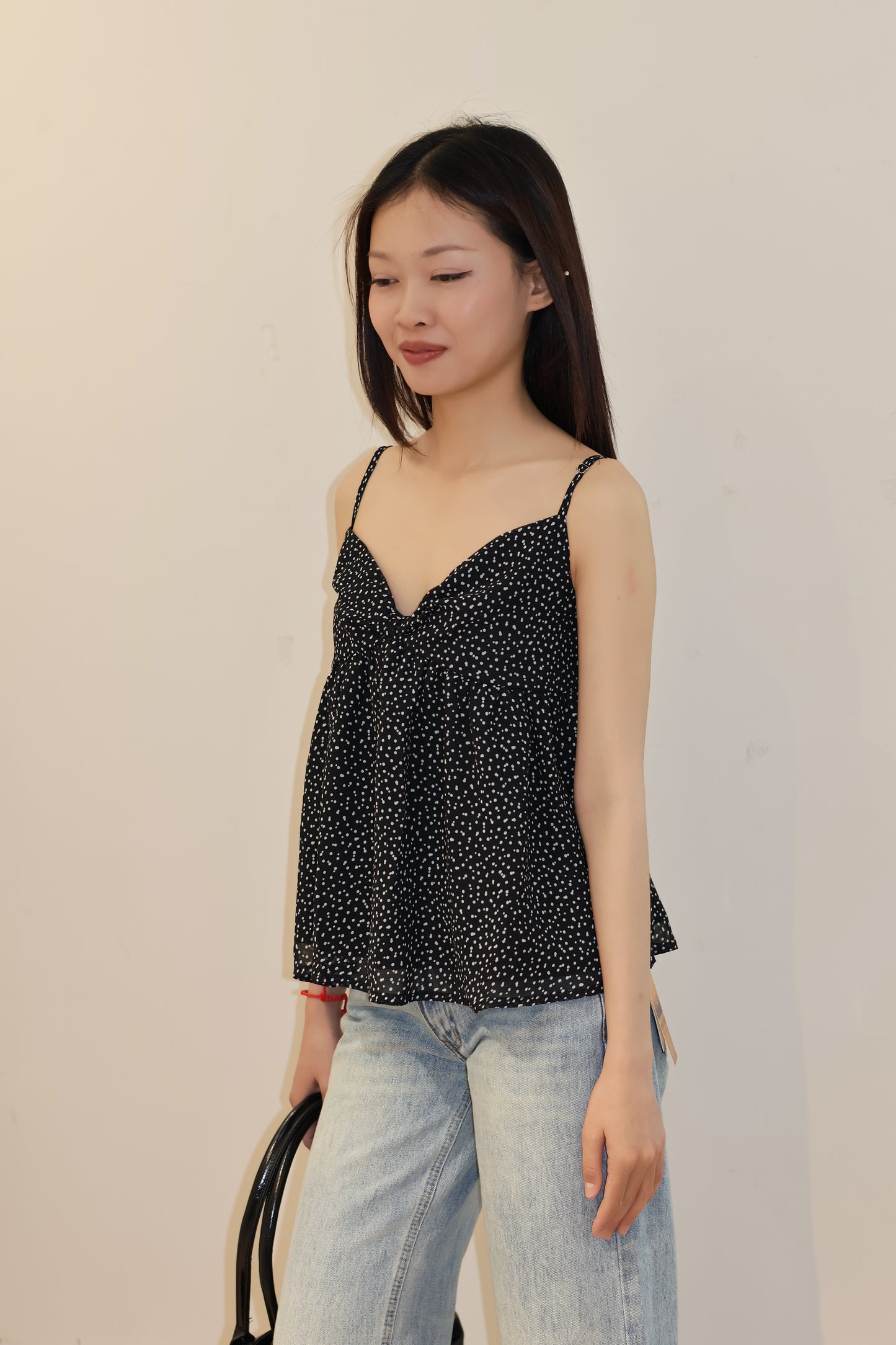 POLKADOT FLOWY BLACK TOP