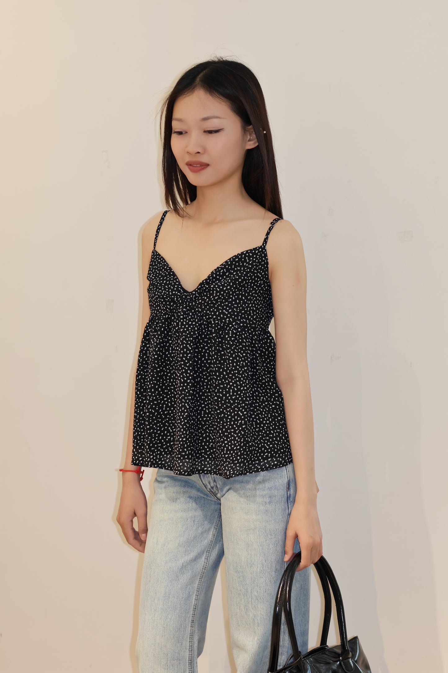 POLKADOT FLOWY BLACK TOP