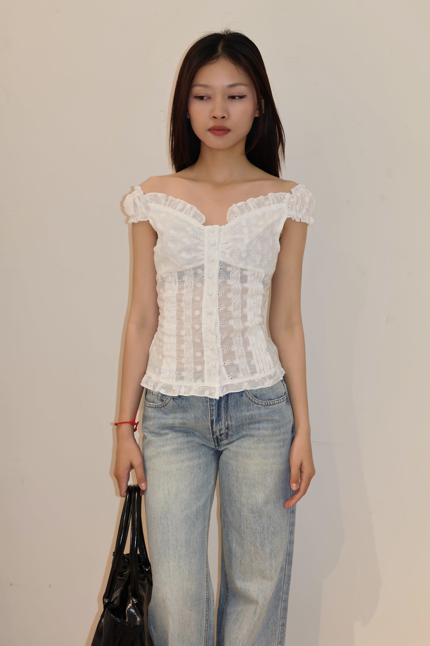 EYELET BUTTONS OFF SHOULDER TOP