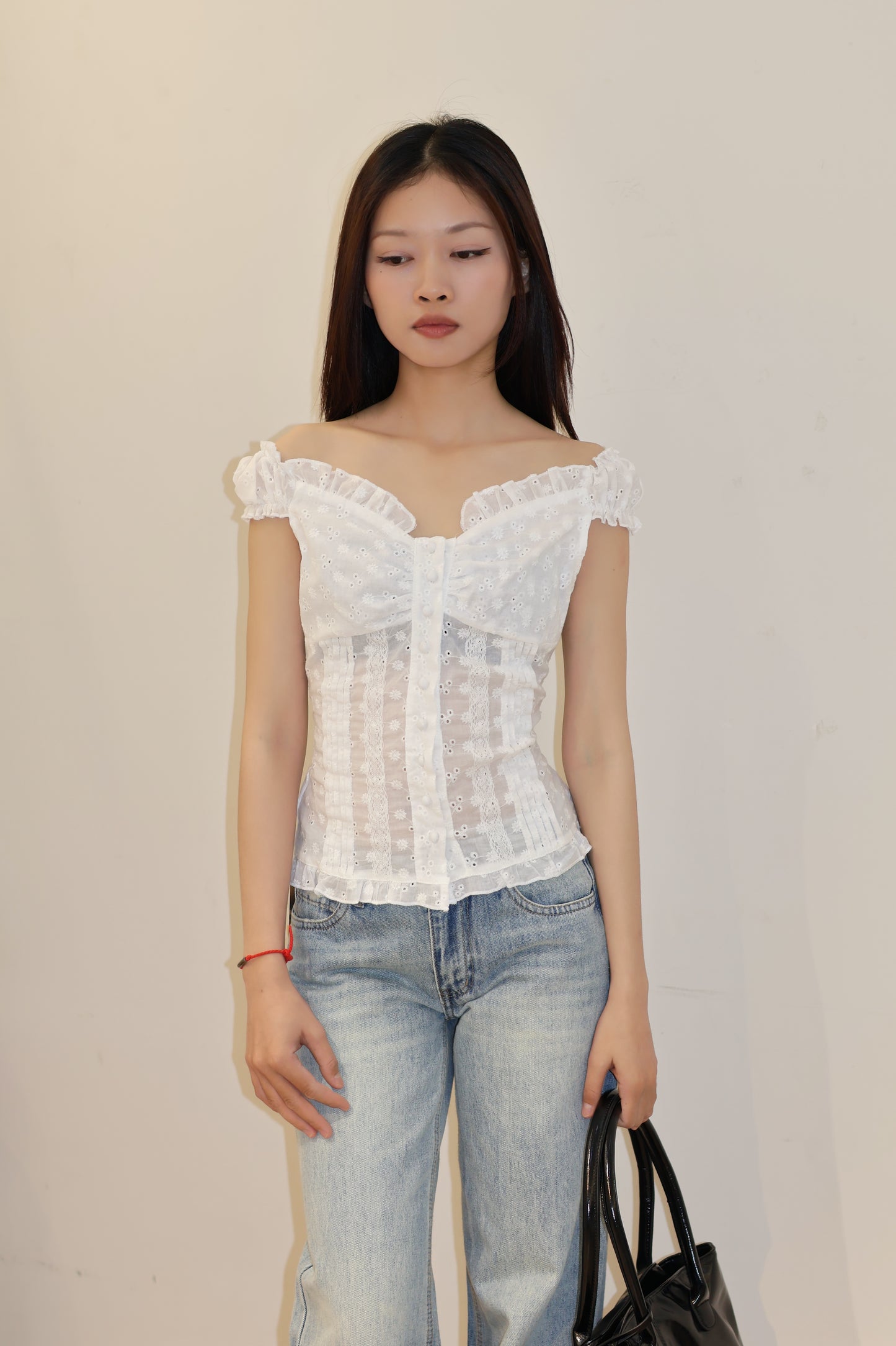 EYELET BUTTONS OFF SHOULDER TOP